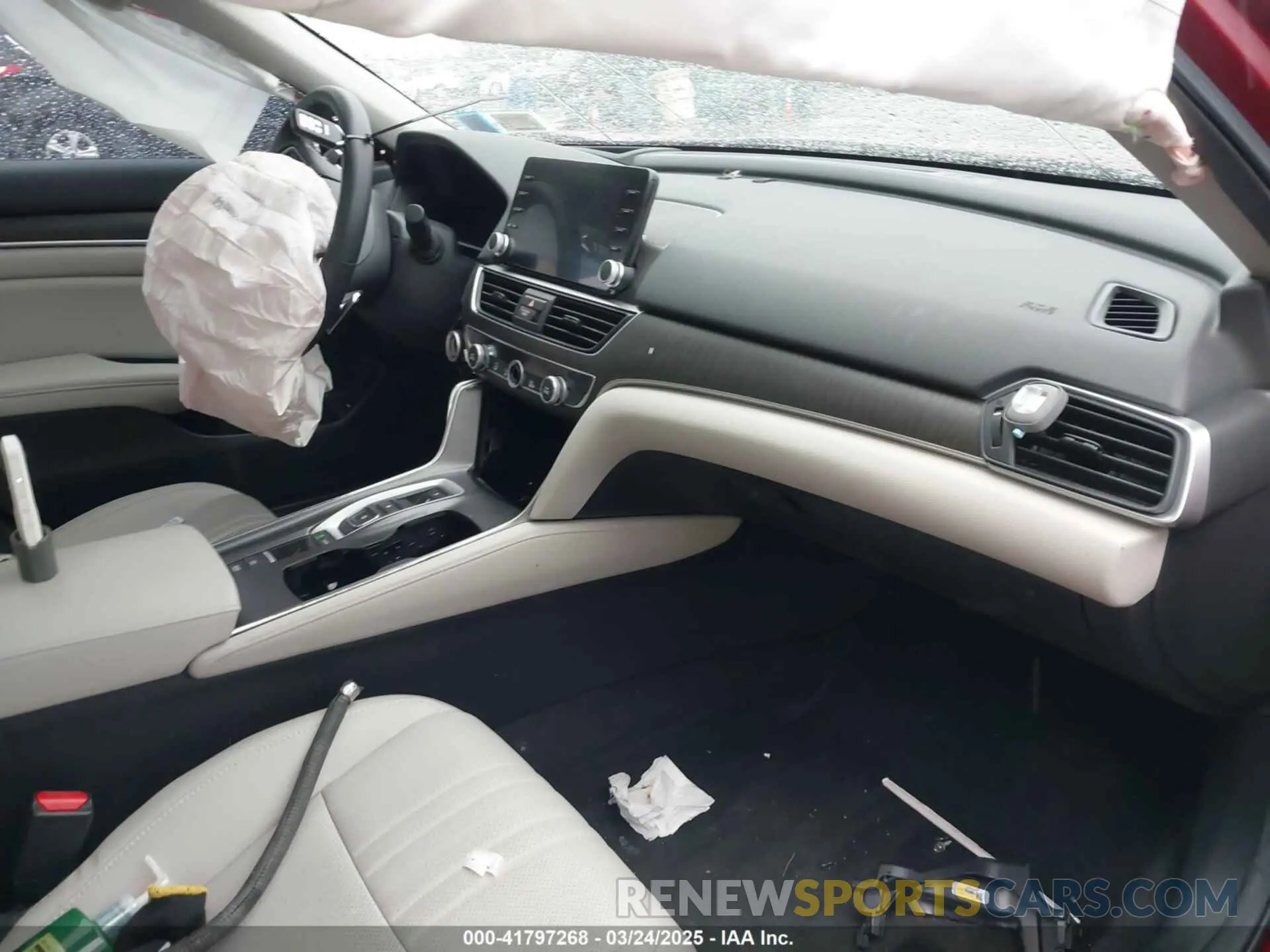 5 fotografías del automóvil dañado 1HGCV2F99KA025915 HONDA ACCORD 2019
