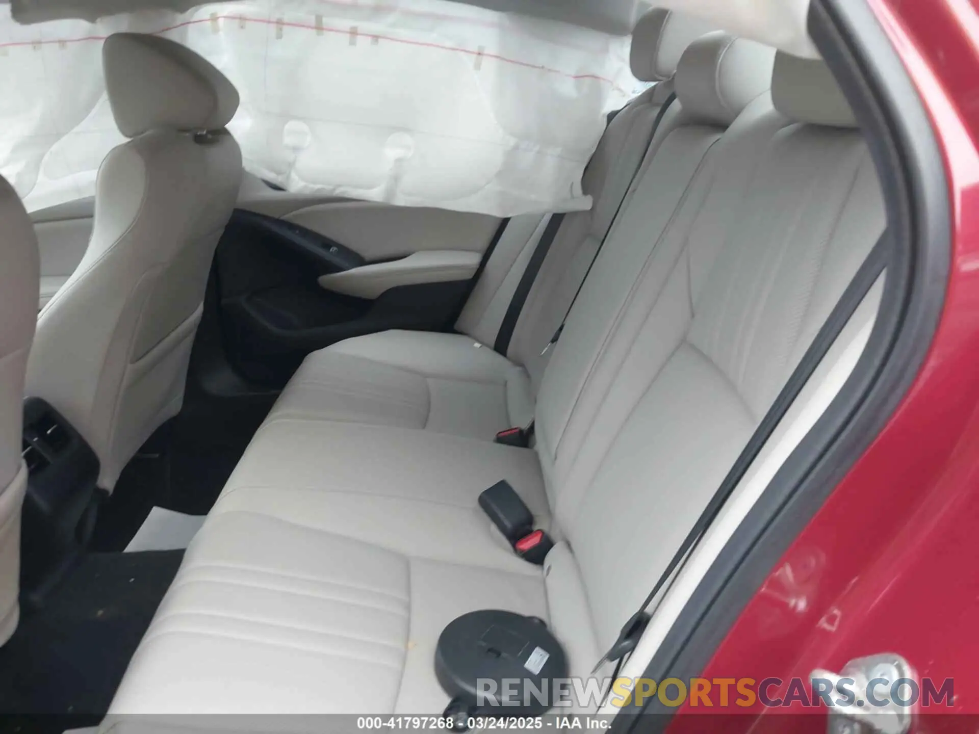 8 fotografías del automóvil dañado 1HGCV2F99KA025915 HONDA ACCORD 2019