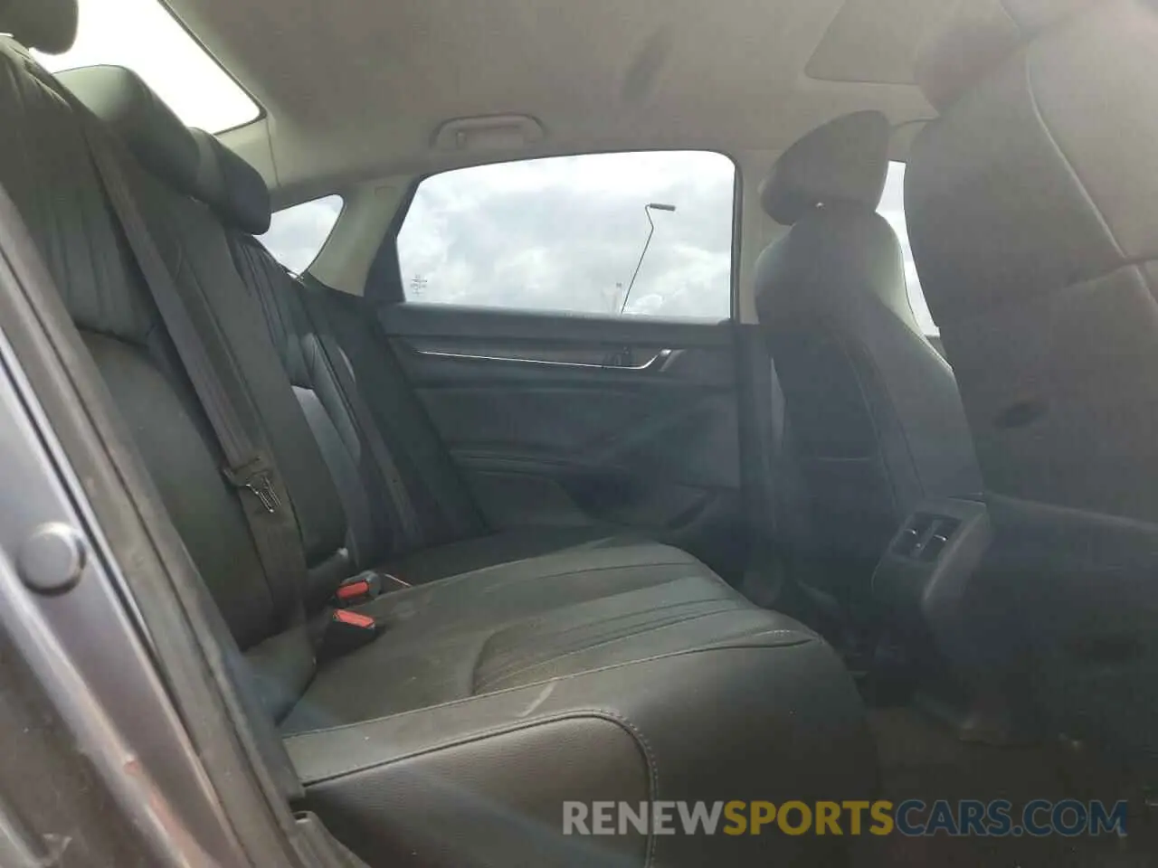 10 fotografías del automóvil dañado 1HGCV2F9XKA027219 HONDA ACCORD 2019