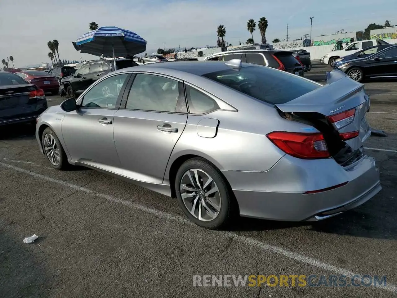 2 fotografías del automóvil dañado 1HGCV3F1XKA007343 HONDA ACCORD 2019