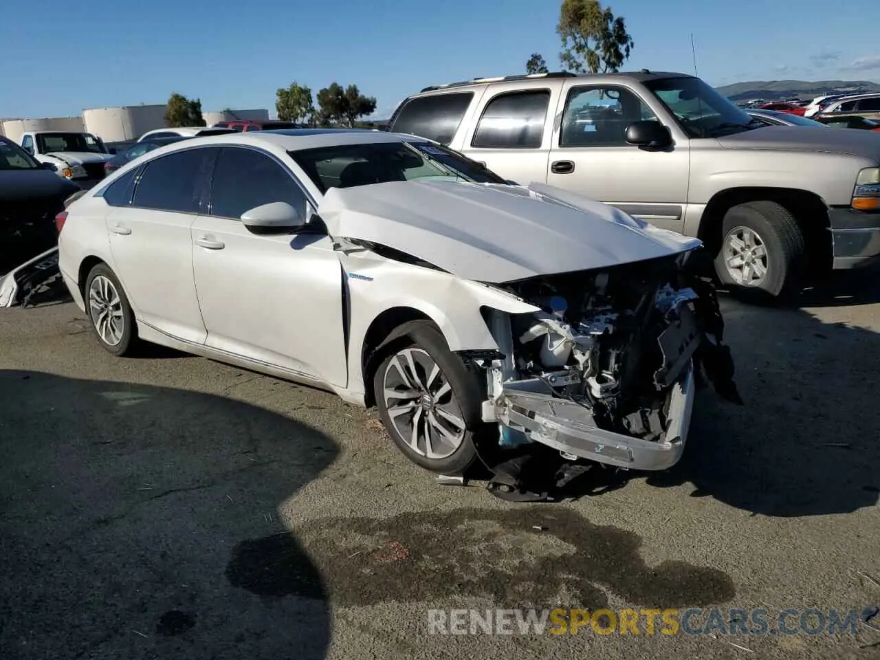 4 fotografías del automóvil dañado 1HGCV3F43KA017609 HONDA ACCORD 2019