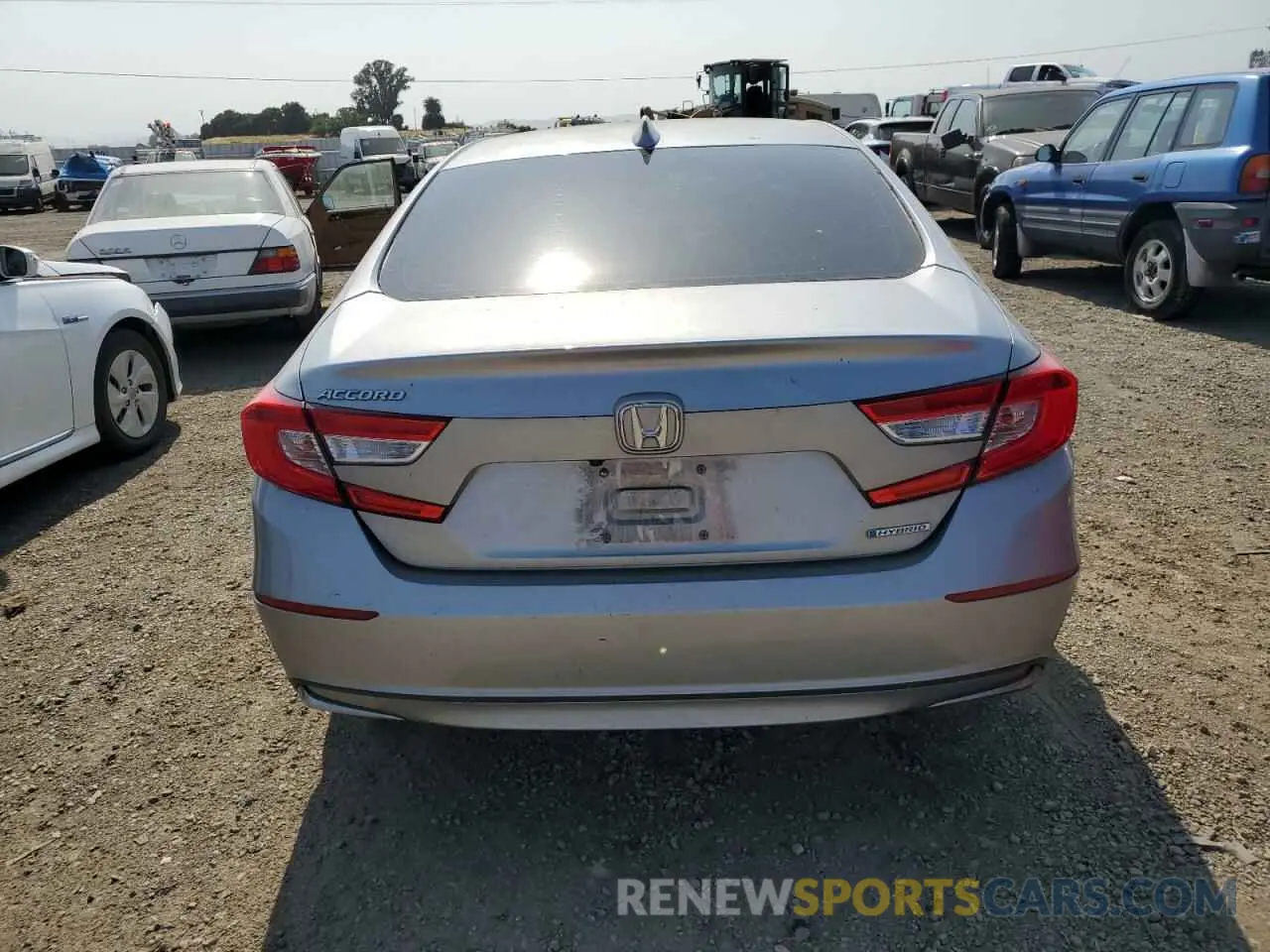 6 fotografías del automóvil dañado 1HGCV3F46KA012226 HONDA ACCORD 2019