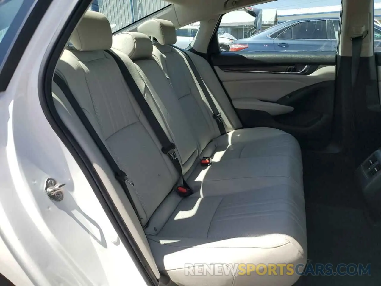 10 fotografías del automóvil dañado 1HGCV3F56KA008329 HONDA ACCORD 2019