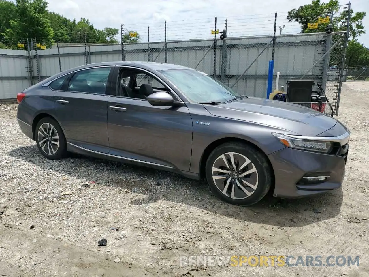 4 fotografías del automóvil dañado 1HGCV3F91KA021945 HONDA ACCORD 2019