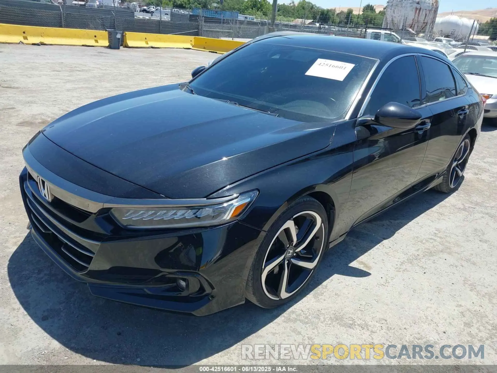 2 fotografías del automóvil dañado 1HGCV1E34LA051119 HONDA ACCORD 2020