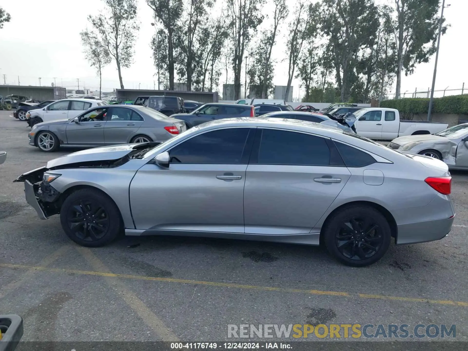 14 fotografías del automóvil dañado 1HGCV1F10LA013111 HONDA ACCORD 2020
