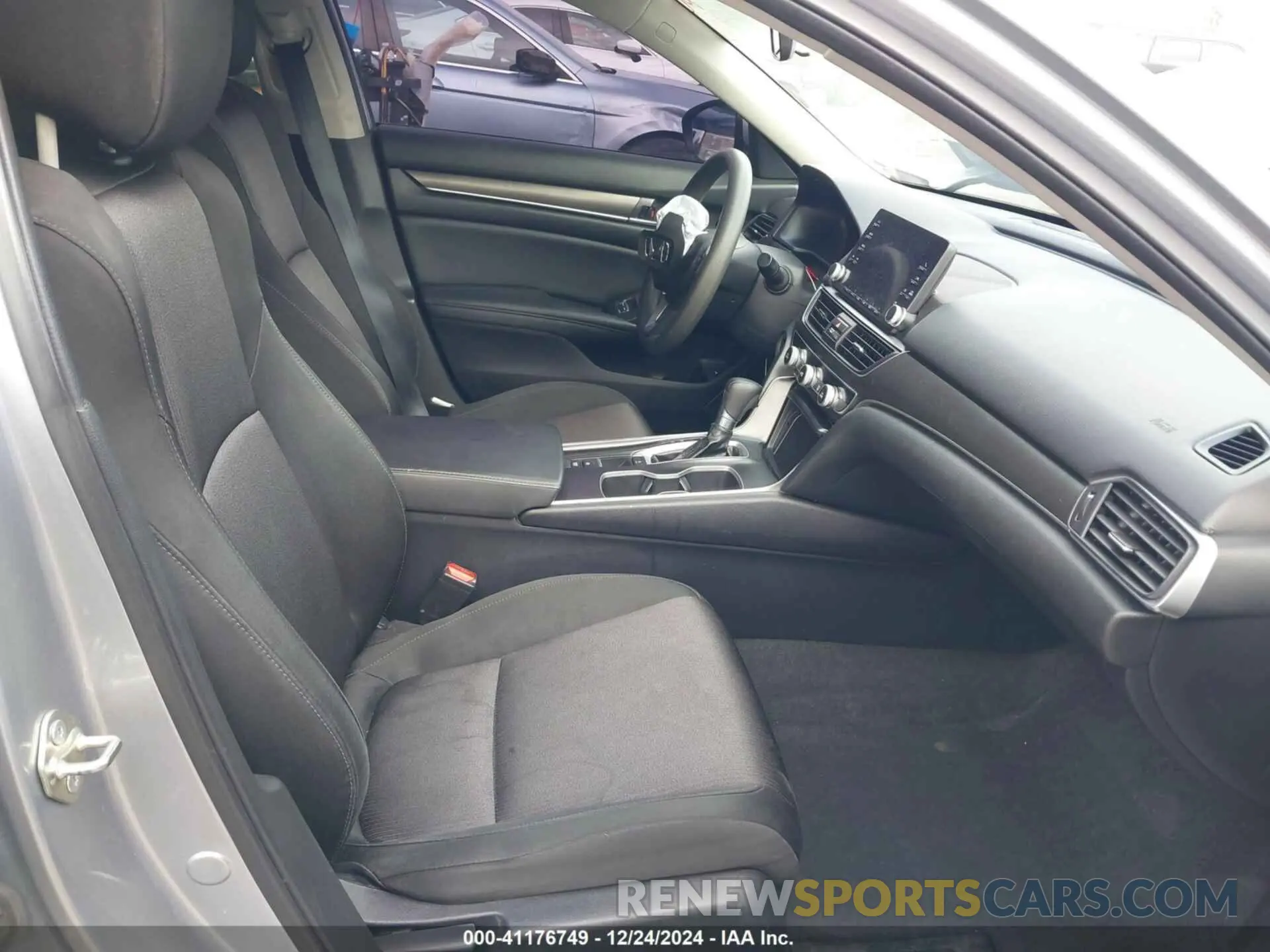 5 fotografías del automóvil dañado 1HGCV1F10LA013111 HONDA ACCORD 2020