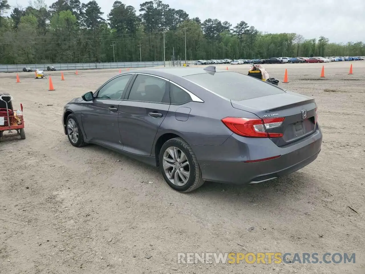 2 fotografías del automóvil dañado 1HGCV1F10LA021824 HONDA ACCORD 2020