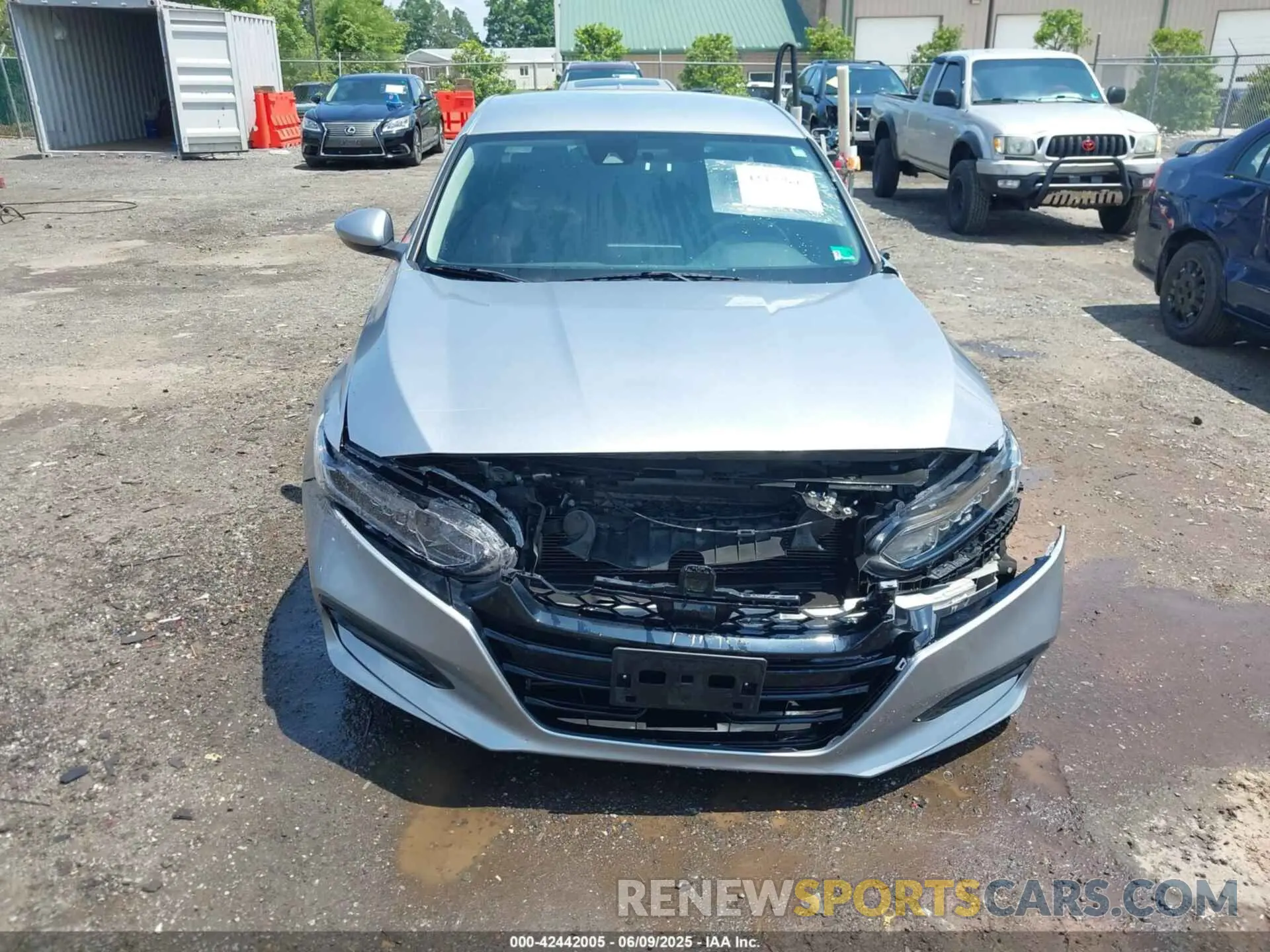 12 fotografías del automóvil dañado 1HGCV1F10LA054547 HONDA ACCORD 2020