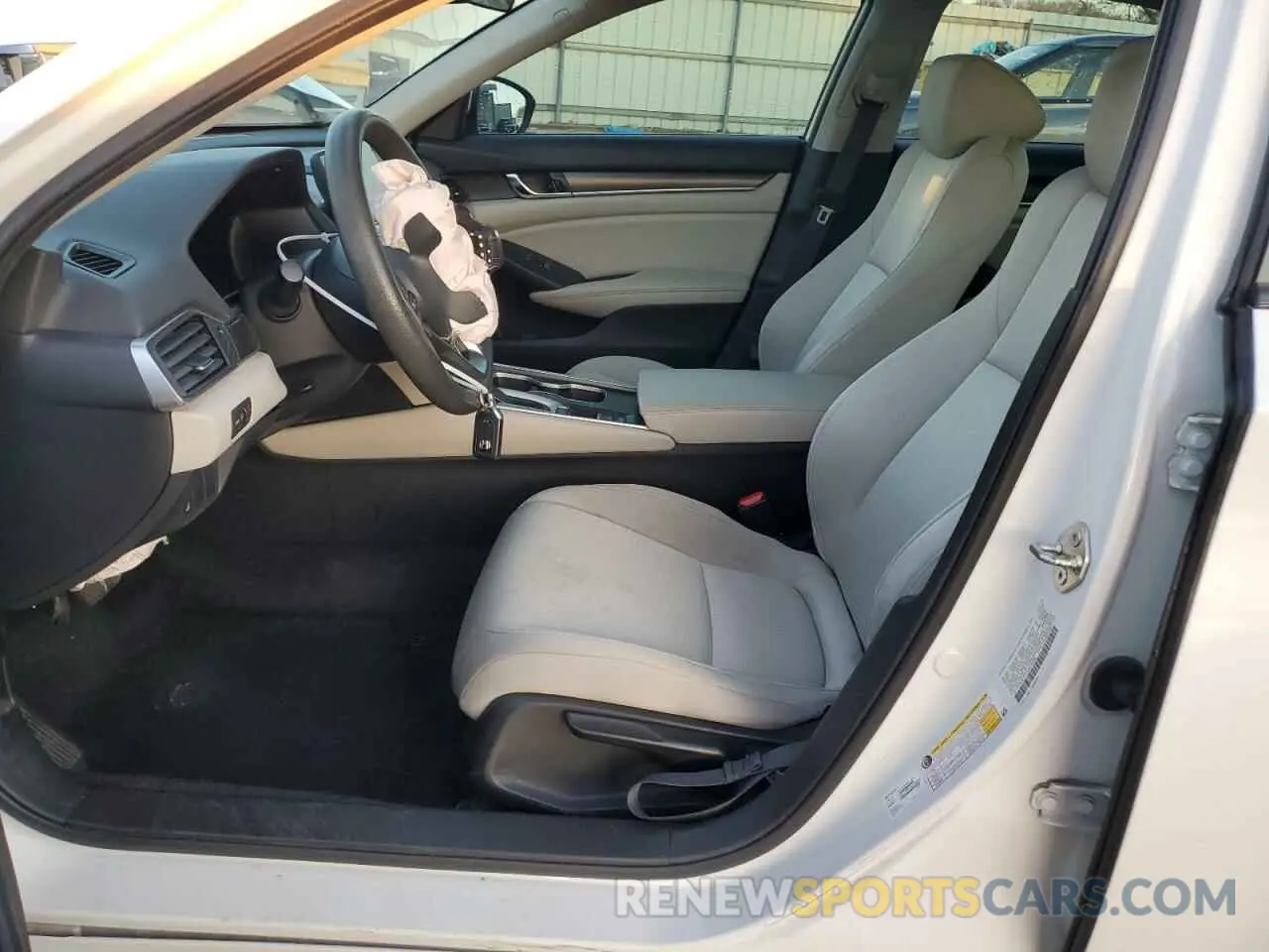 7 fotografías del automóvil dañado 1HGCV1F11LA018009 HONDA ACCORD 2020