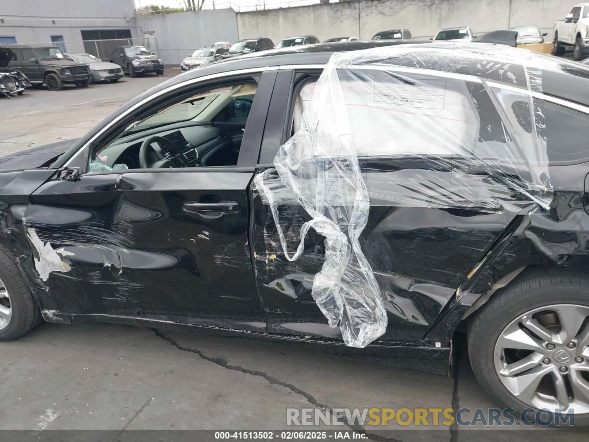 15 fotografías del automóvil dañado 1HGCV1F11LA037238 HONDA ACCORD 2020