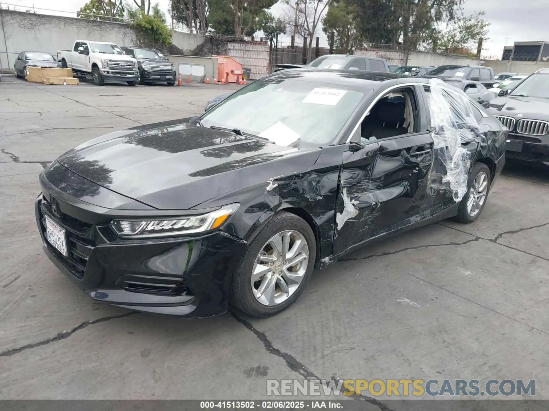 2 fotografías del automóvil dañado 1HGCV1F11LA037238 HONDA ACCORD 2020
