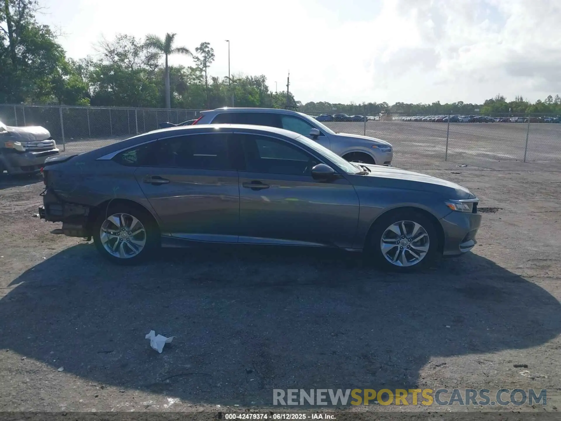 14 fotografías del automóvil dañado 1HGCV1F11LA074273 HONDA ACCORD 2020