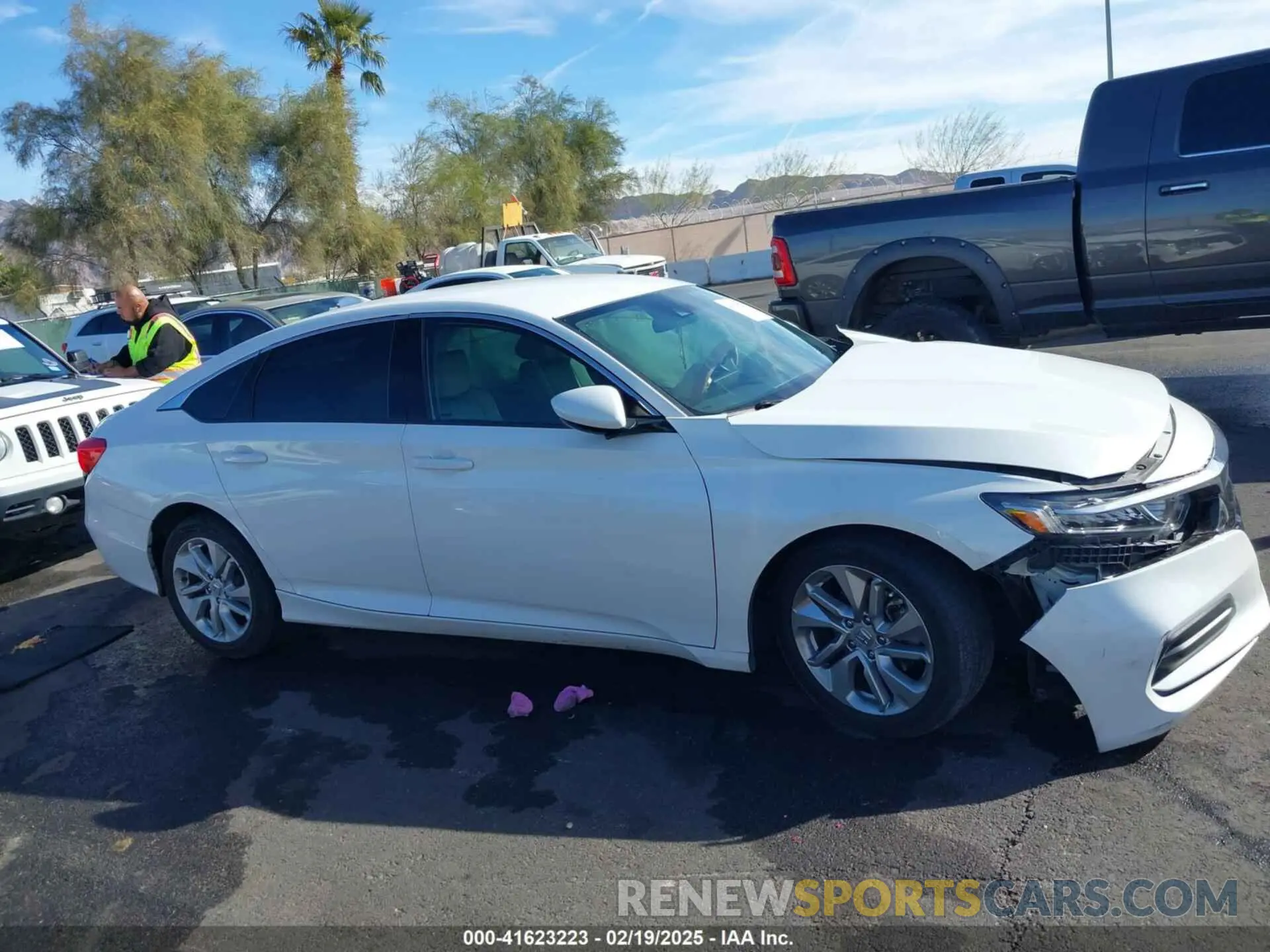 13 fotografías del automóvil dañado 1HGCV1F11LA078596 HONDA ACCORD 2020