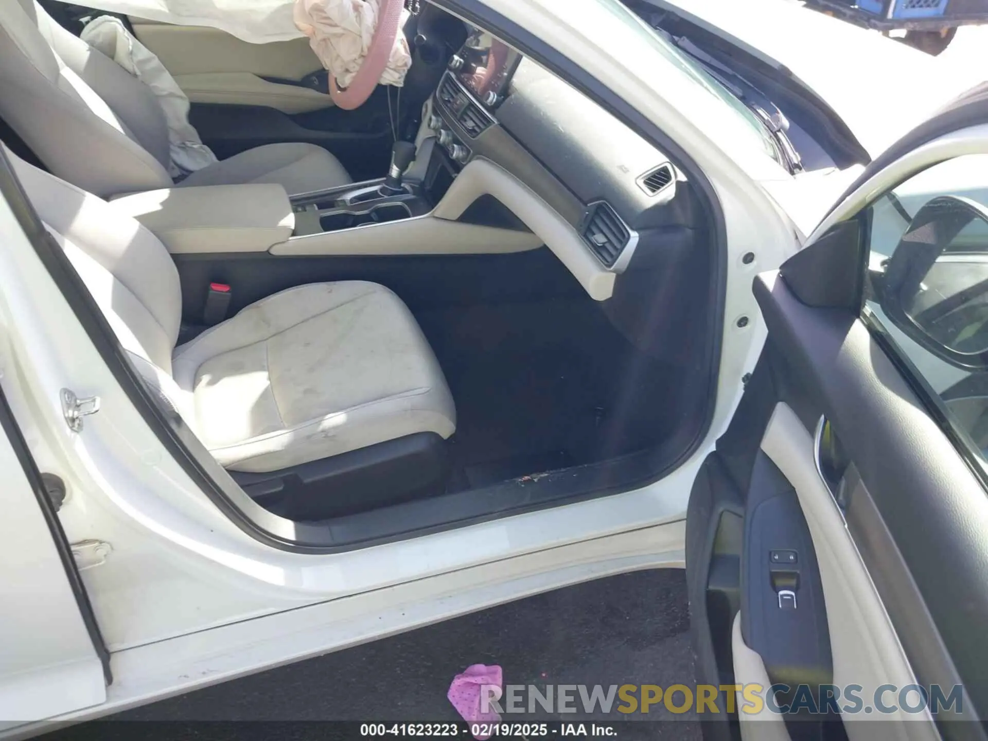5 fotografías del automóvil dañado 1HGCV1F11LA078596 HONDA ACCORD 2020
