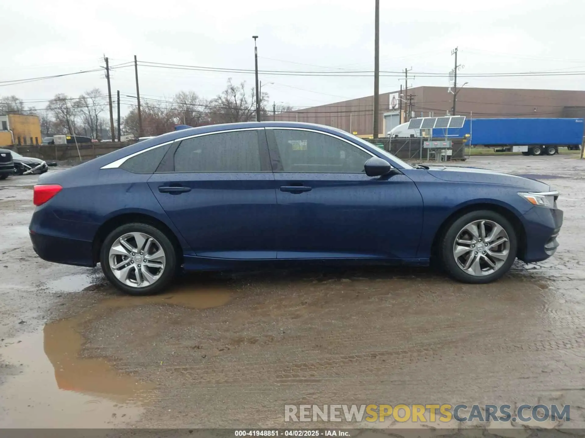 13 fotografías del automóvil dañado 1HGCV1F11LA102363 HONDA ACCORD 2020