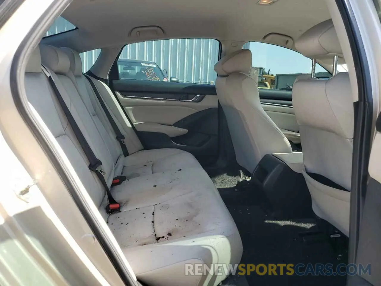 10 fotografías del automóvil dañado 1HGCV1F12LA127031 HONDA ACCORD 2020
