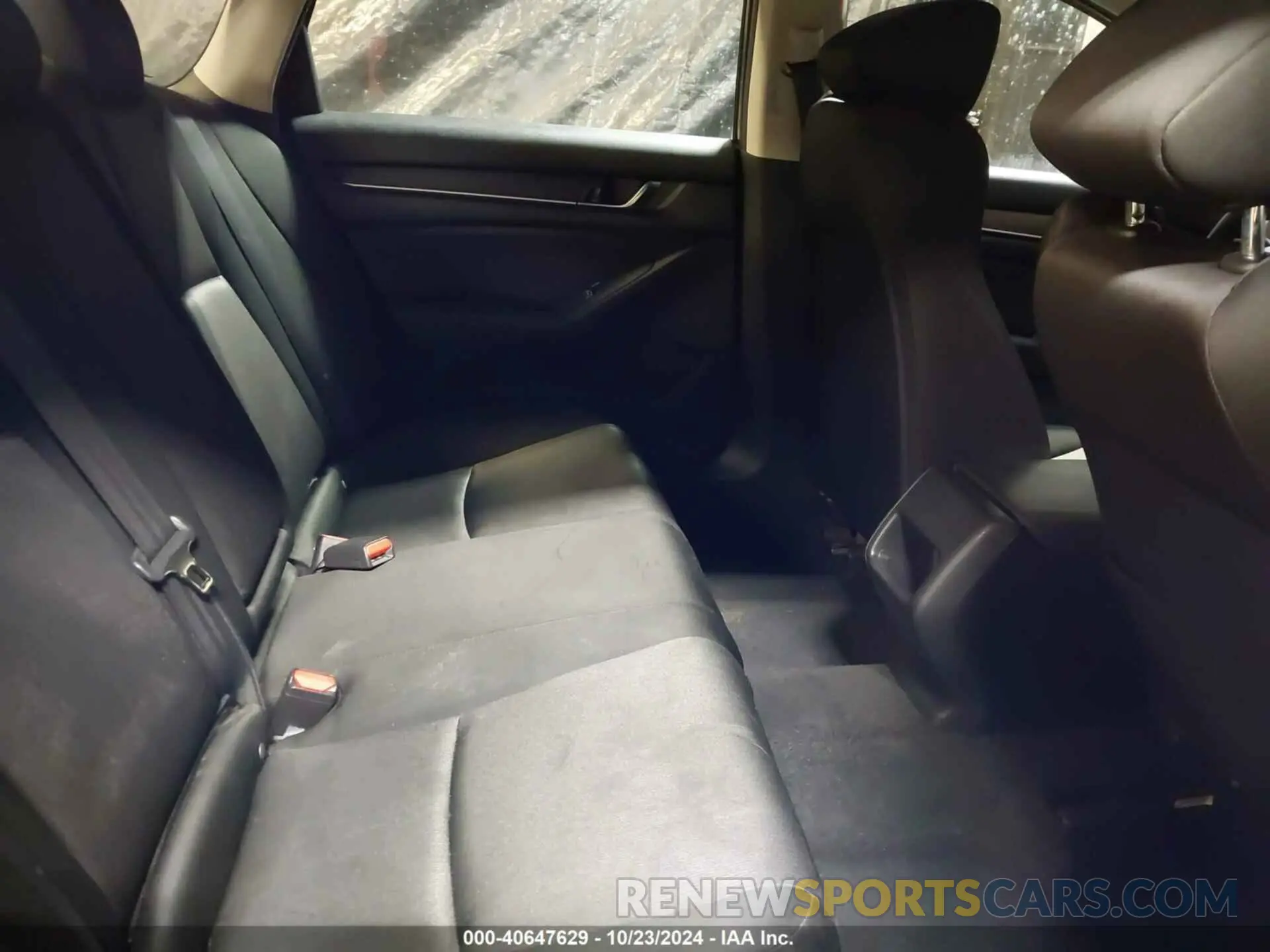 8 fotografías del automóvil dañado 1HGCV1F13LA007349 HONDA ACCORD 2020