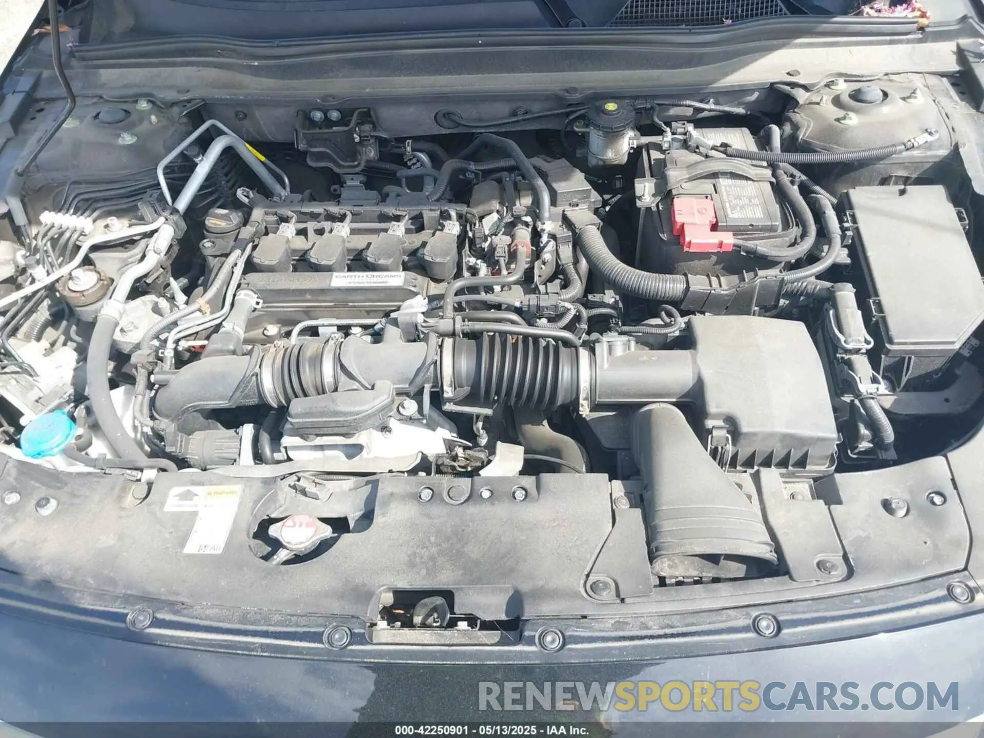 10 fotografías del automóvil dañado 1HGCV1F13LA063775 HONDA ACCORD 2020