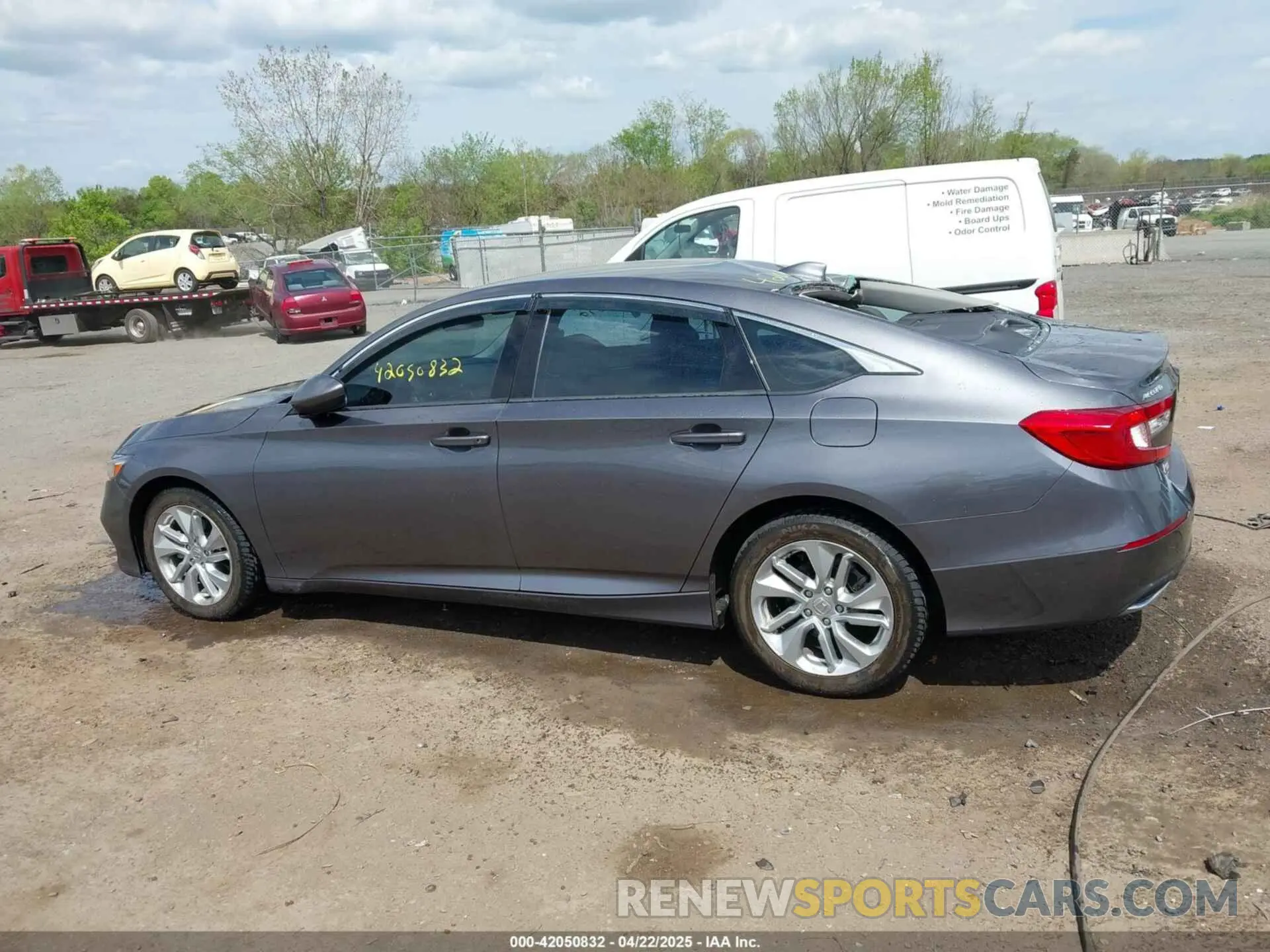 14 fotografías del automóvil dañado 1HGCV1F13LA108570 HONDA ACCORD 2020