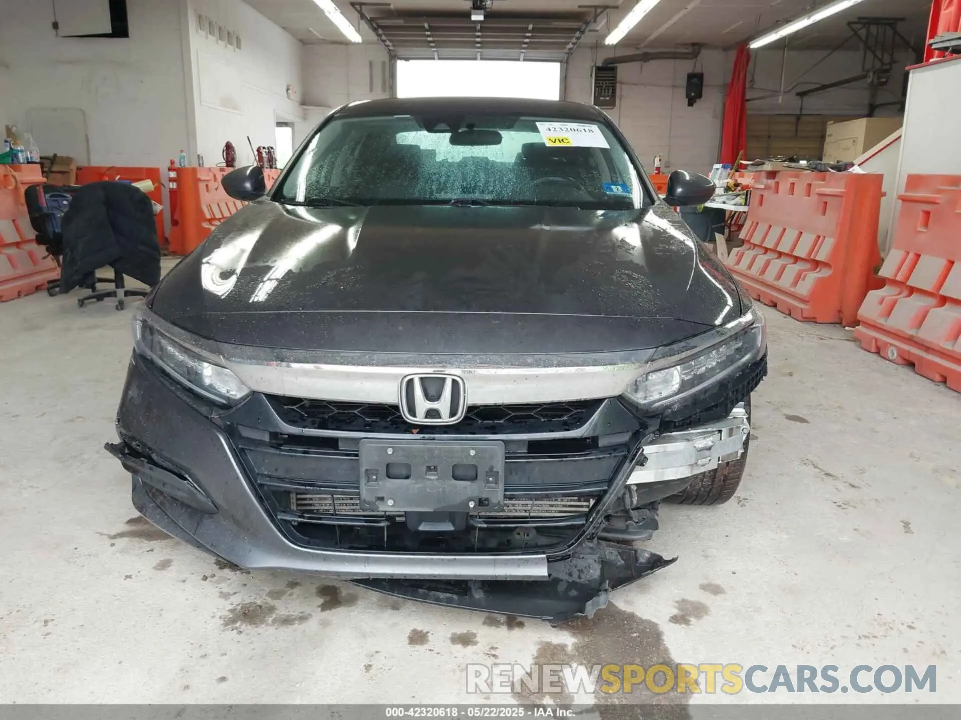 12 fotografías del automóvil dañado 1HGCV1F14LA052560 HONDA ACCORD 2020