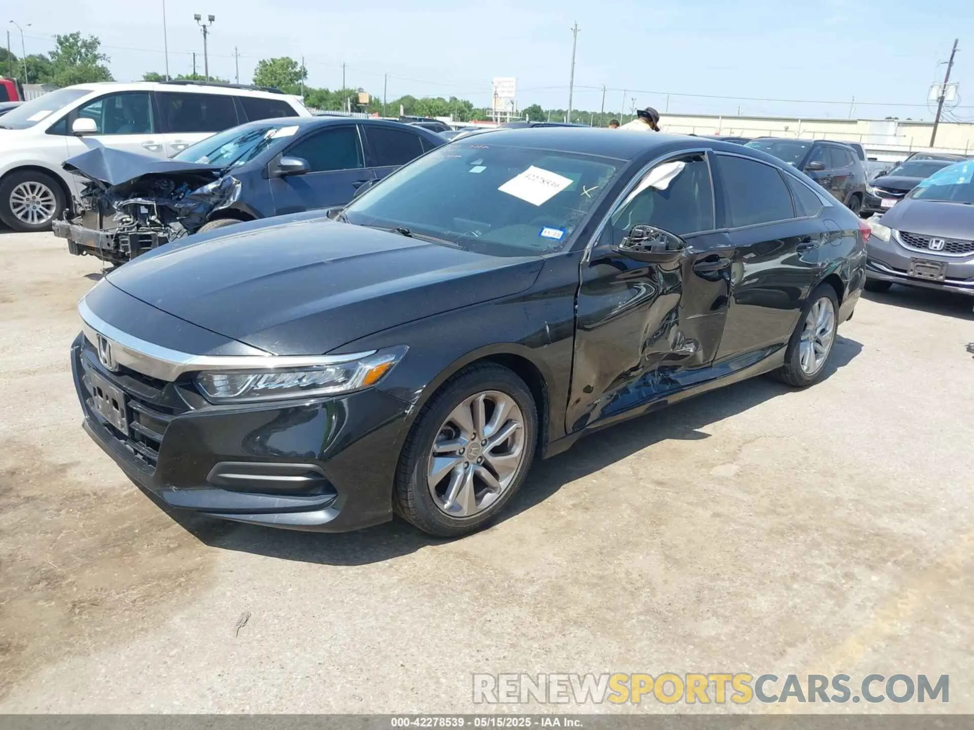 2 fotografías del automóvil dañado 1HGCV1F17LA141118 HONDA ACCORD 2020