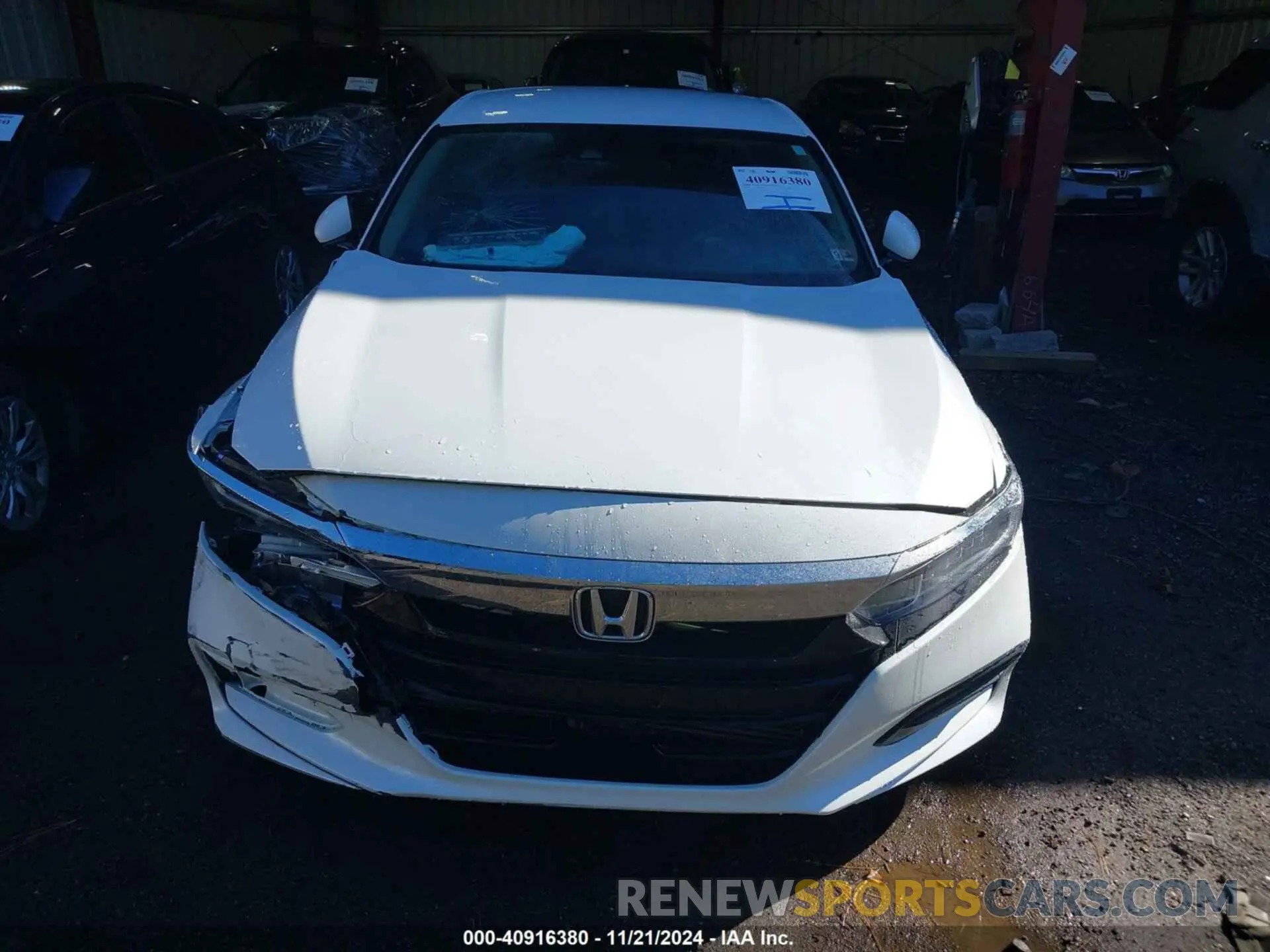 12 fotografías del automóvil dañado 1HGCV1F17LA152474 HONDA ACCORD 2020