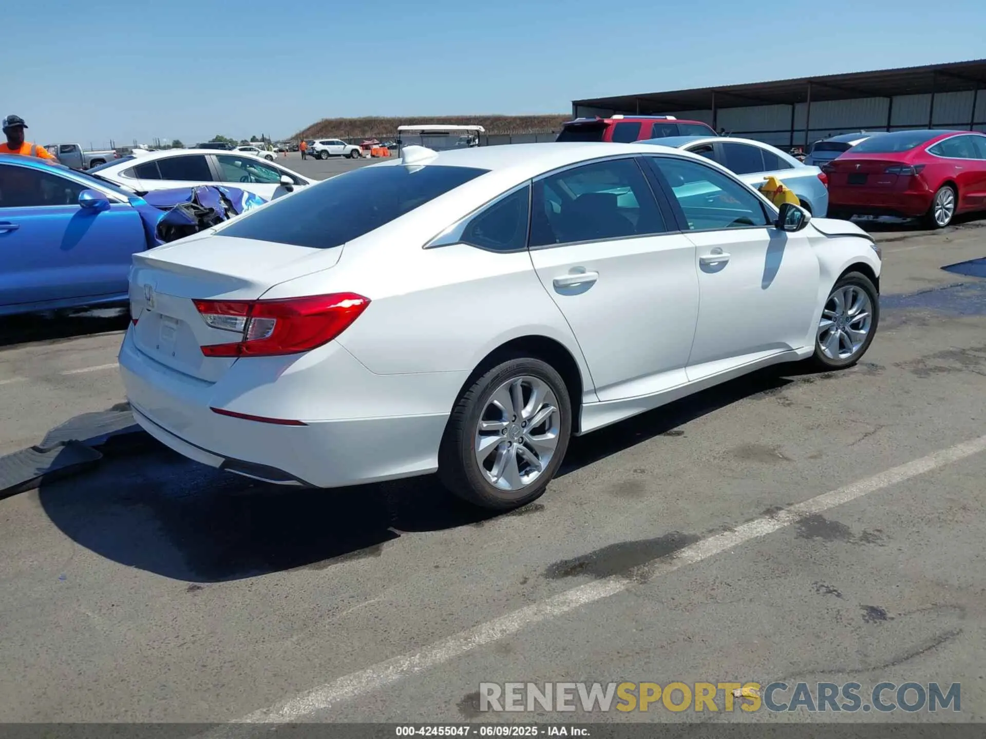 4 fotografías del automóvil dañado 1HGCV1F18LA017052 HONDA ACCORD 2020