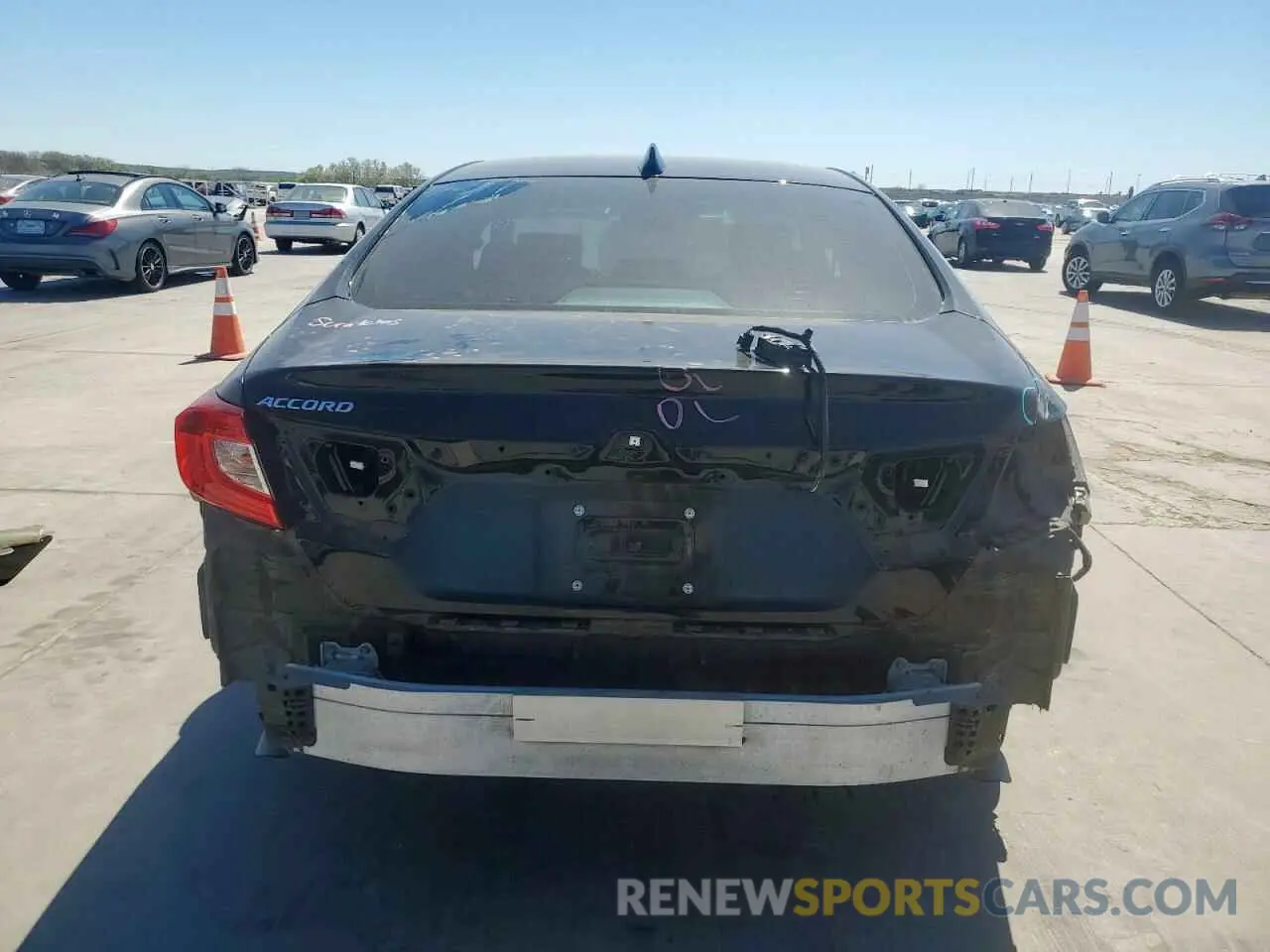 6 fotografías del automóvil dañado 1HGCV1F18LA157442 HONDA ACCORD 2020