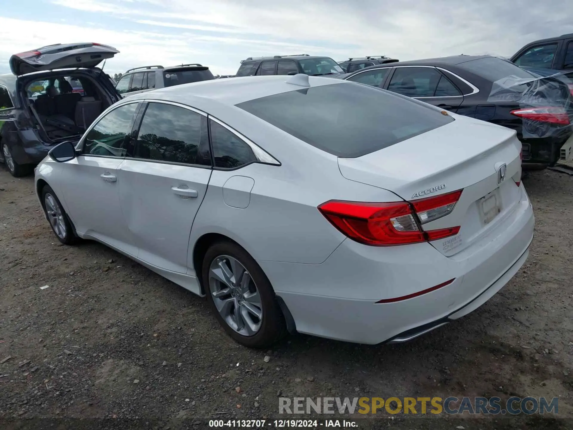 3 fotografías del automóvil dañado 1HGCV1F19LA045166 HONDA ACCORD 2020
