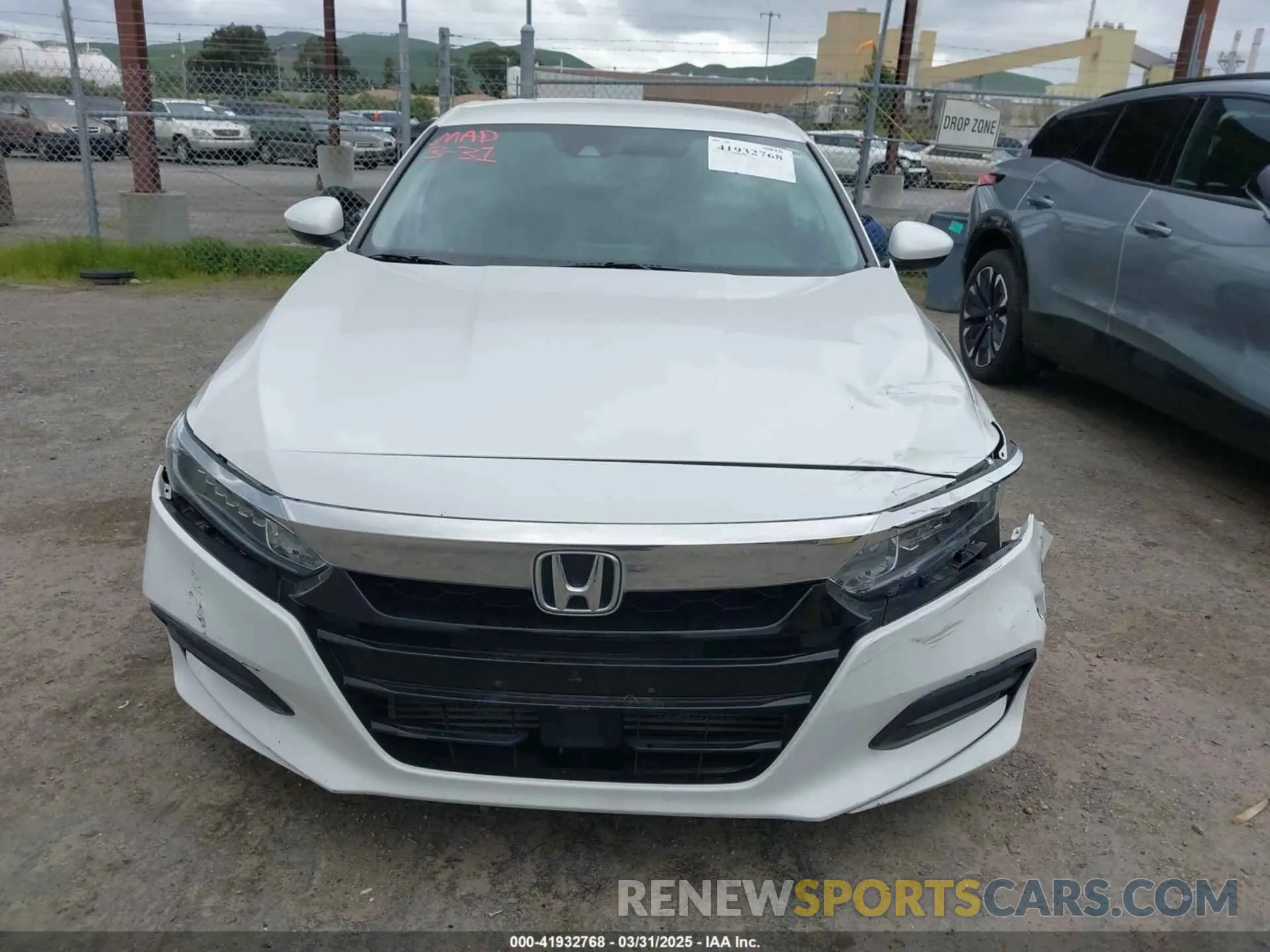 12 fotografías del automóvil dañado 1HGCV1F19LA069953 HONDA ACCORD 2020