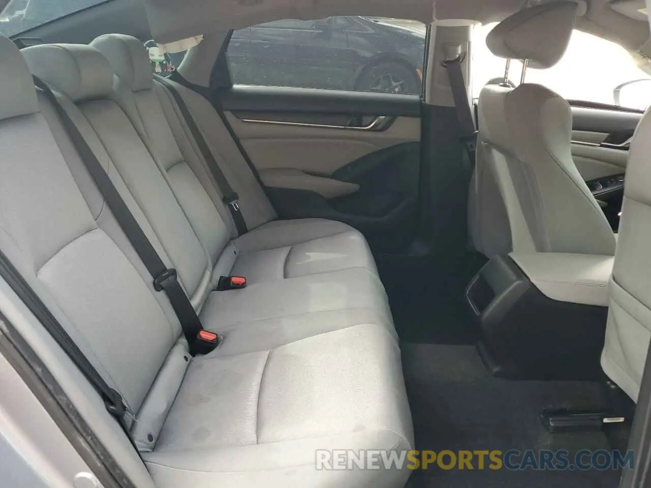 10 fotografías del automóvil dañado 1HGCV1F1XLA099348 HONDA ACCORD 2020