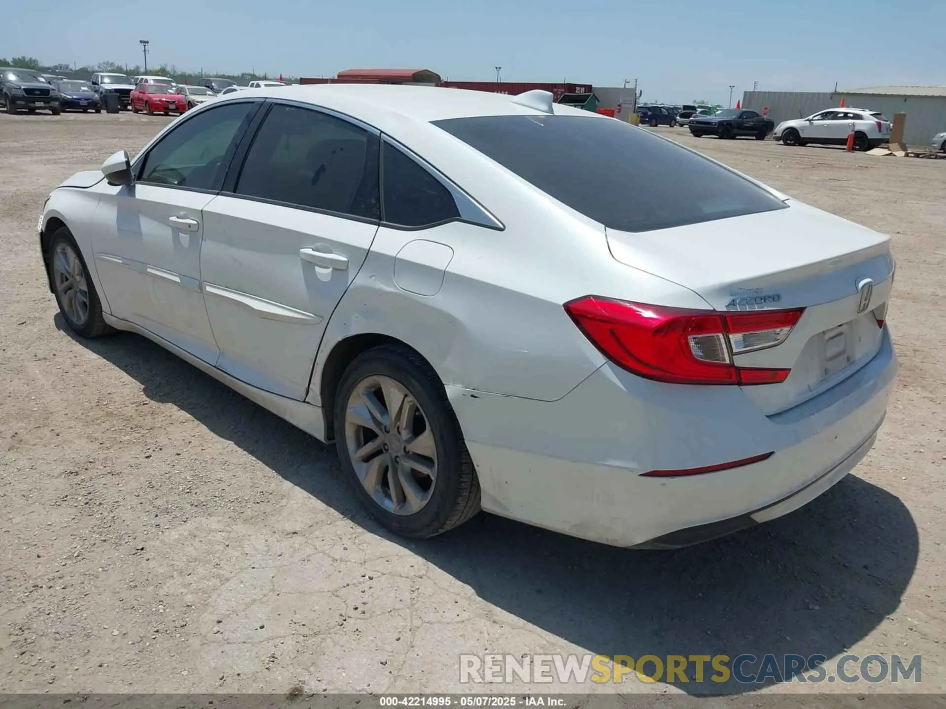 3 fotografías del automóvil dañado 1HGCV1F1XLA111482 HONDA ACCORD 2020