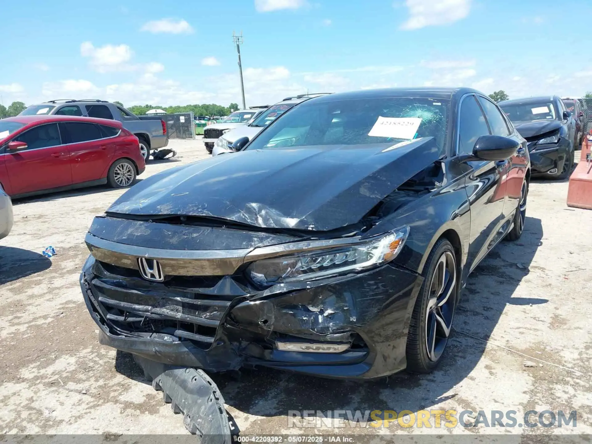 2 fotografías del automóvil dañado 1HGCV1F30LA016687 HONDA ACCORD 2020