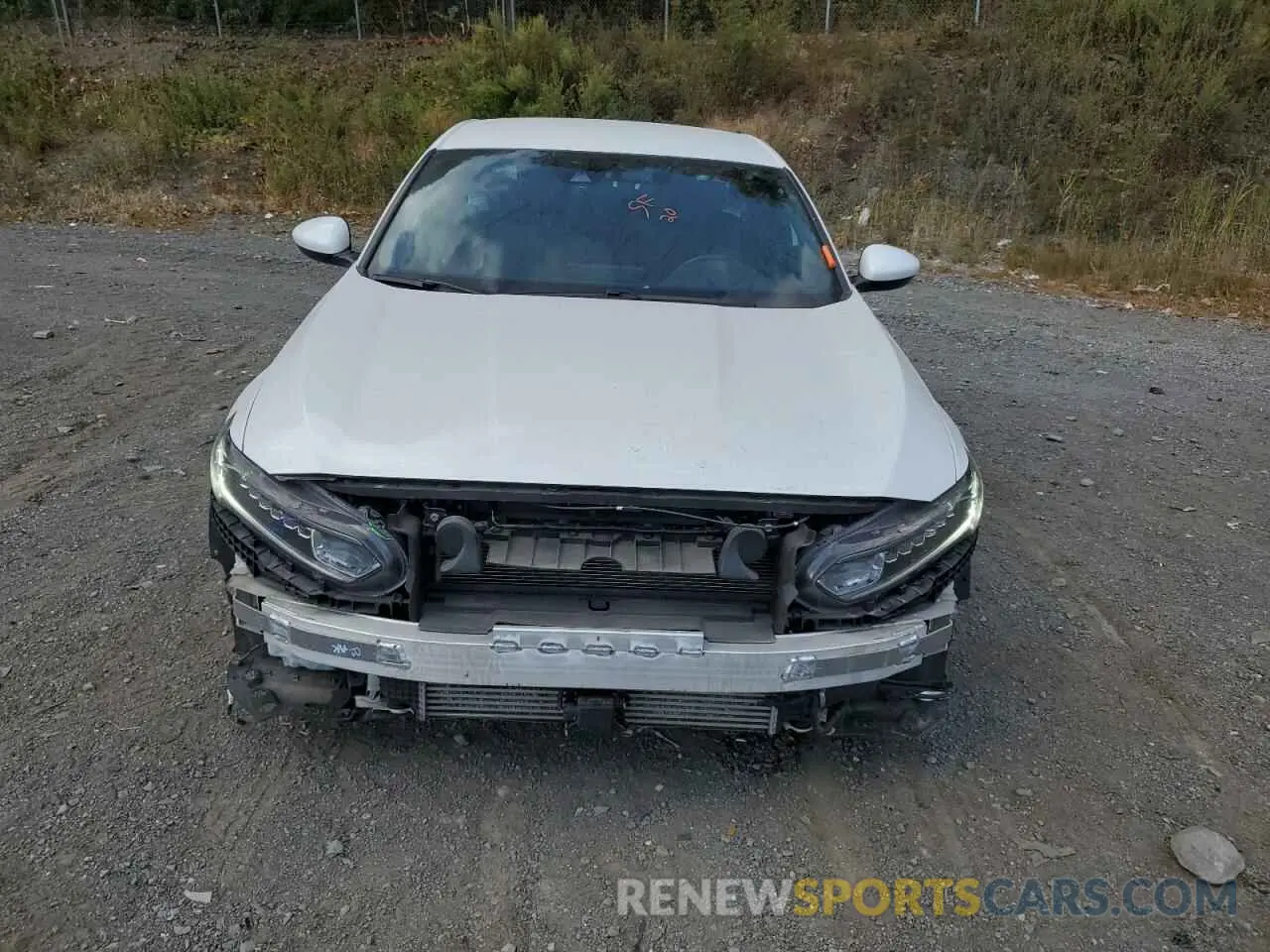 5 fotografías del automóvil dañado 1HGCV1F30LA074086 HONDA ACCORD 2020