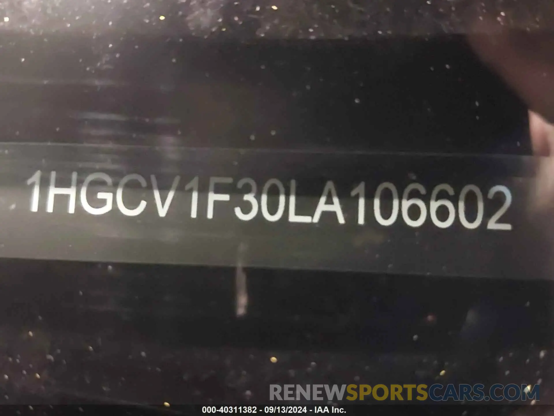 18 fotografías del automóvil dañado 1HGCV1F30LA106602 HONDA ACCORD 2020