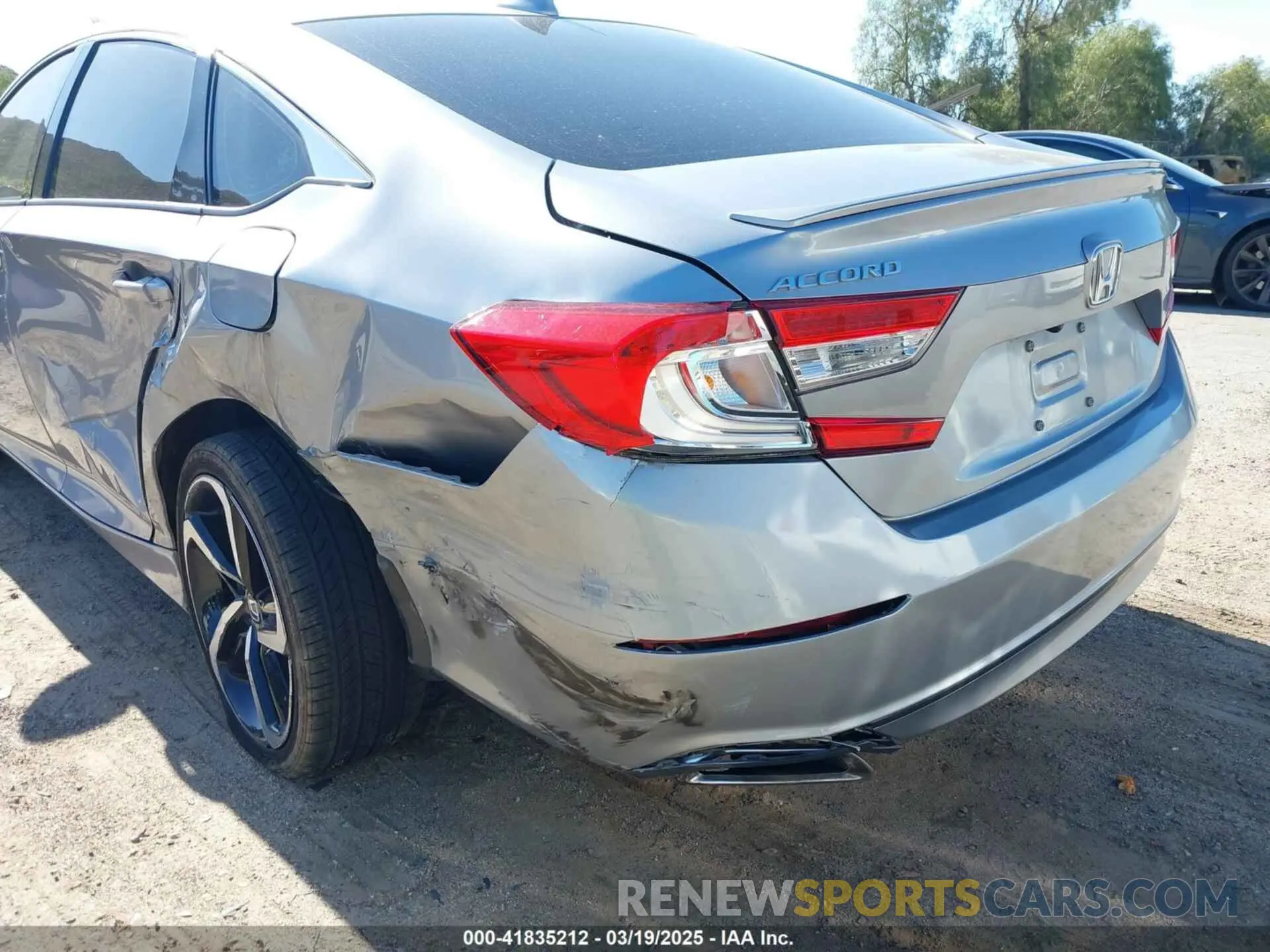 6 fotografías del automóvil dañado 1HGCV1F30LA143049 HONDA ACCORD 2020