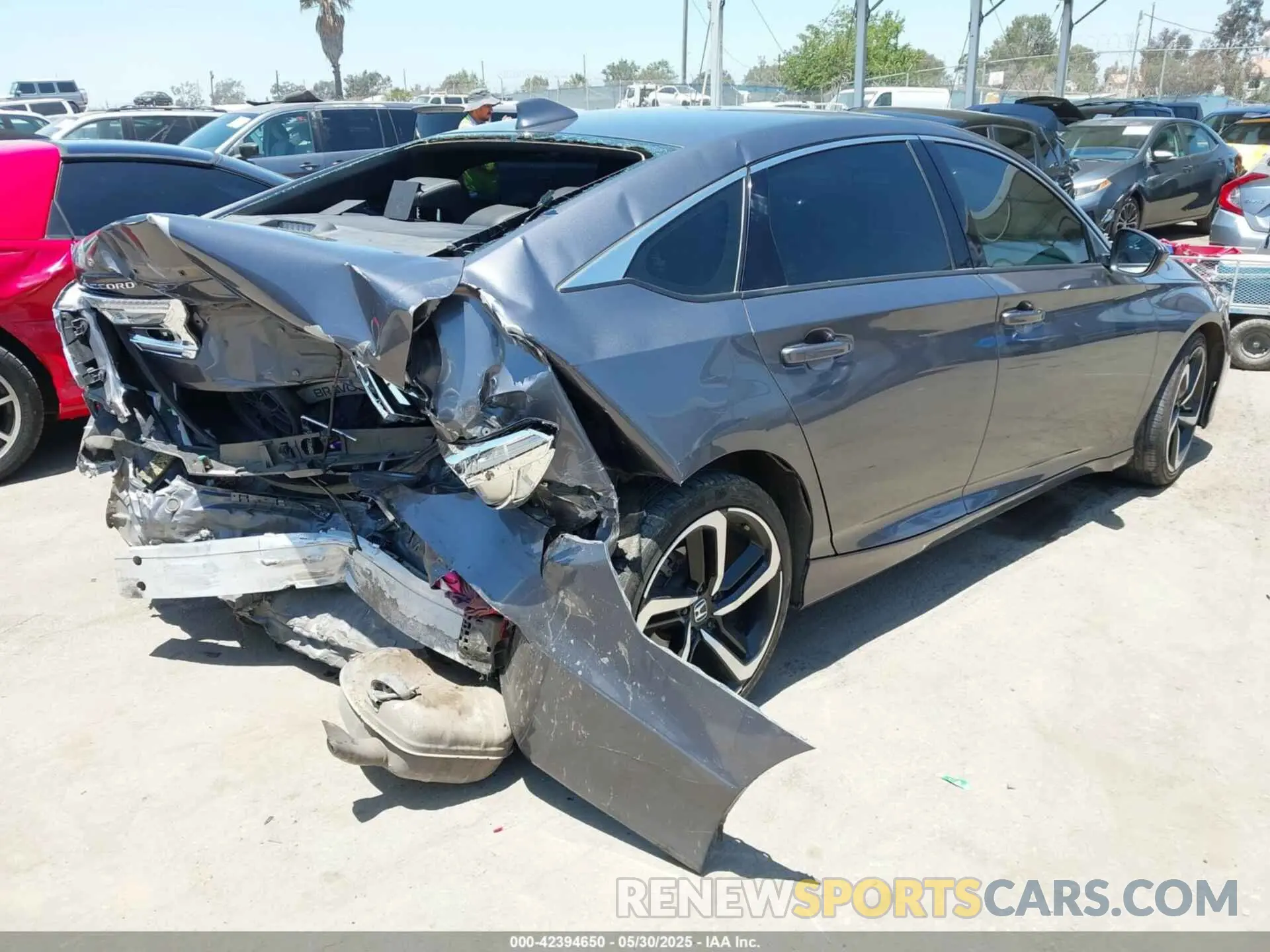 4 fotografías del automóvil dañado 1HGCV1F31LA035801 HONDA ACCORD 2020