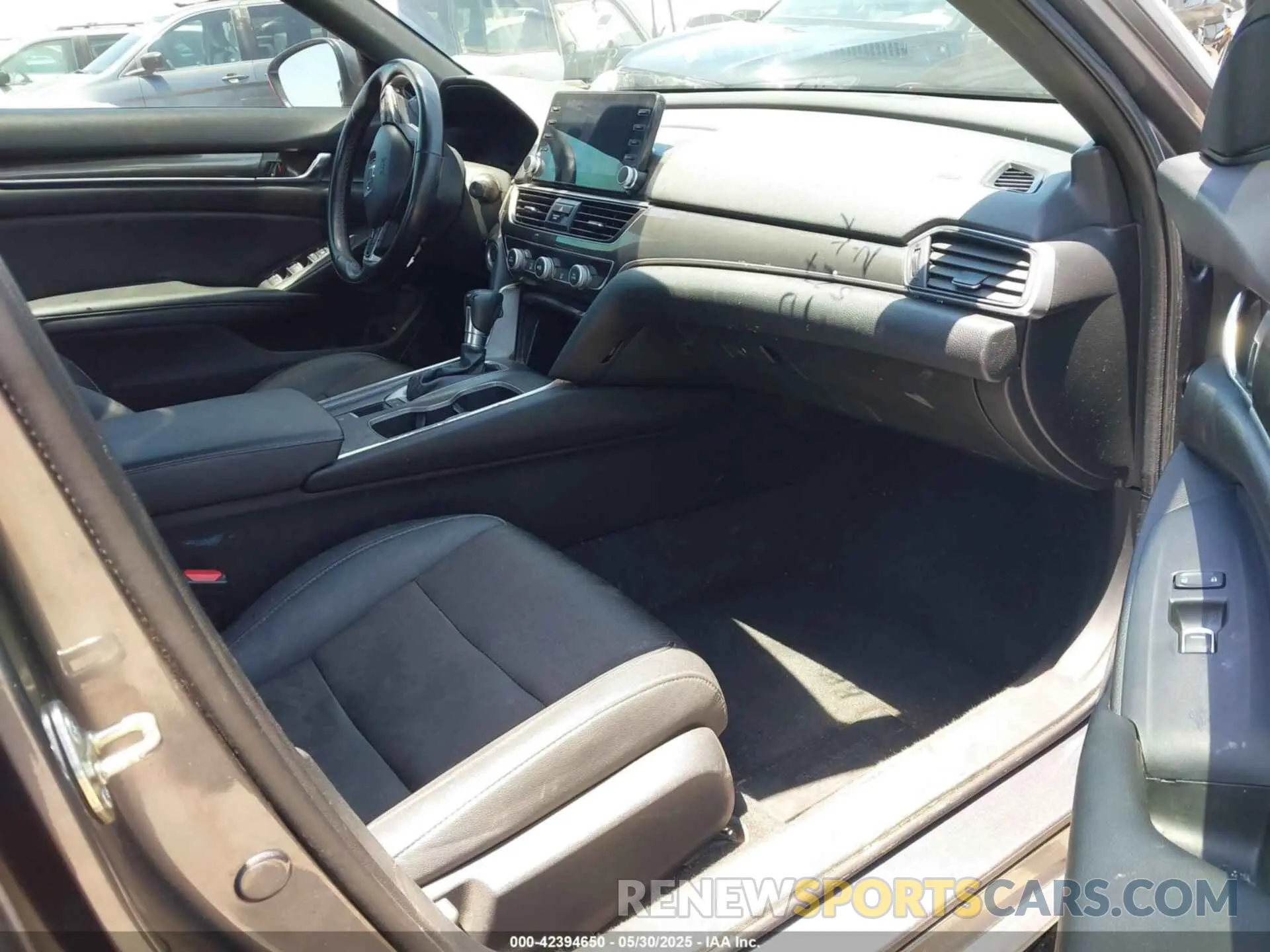 5 fotografías del automóvil dañado 1HGCV1F31LA035801 HONDA ACCORD 2020