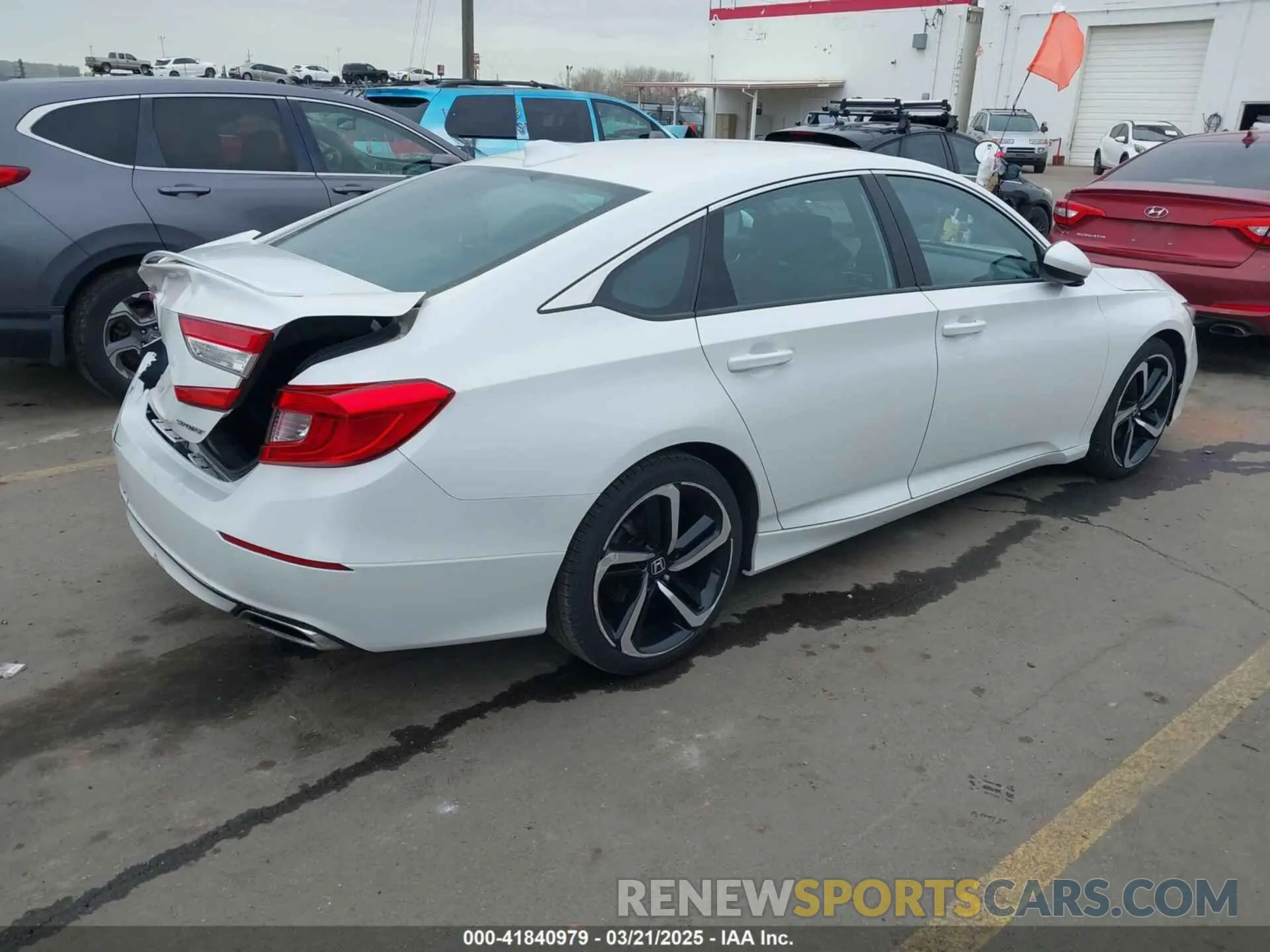 4 fotografías del automóvil dañado 1HGCV1F31LA117401 HONDA ACCORD 2020