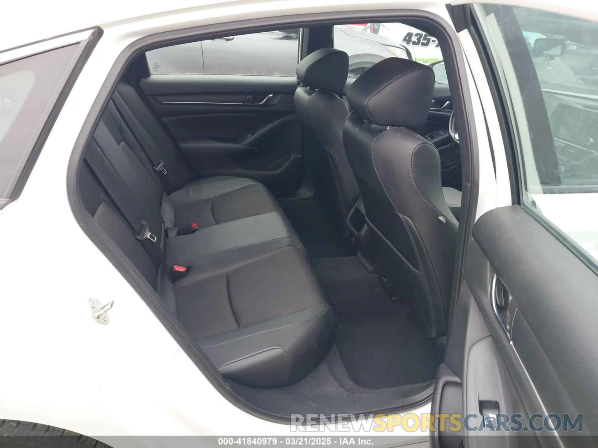 8 fotografías del automóvil dañado 1HGCV1F31LA117401 HONDA ACCORD 2020