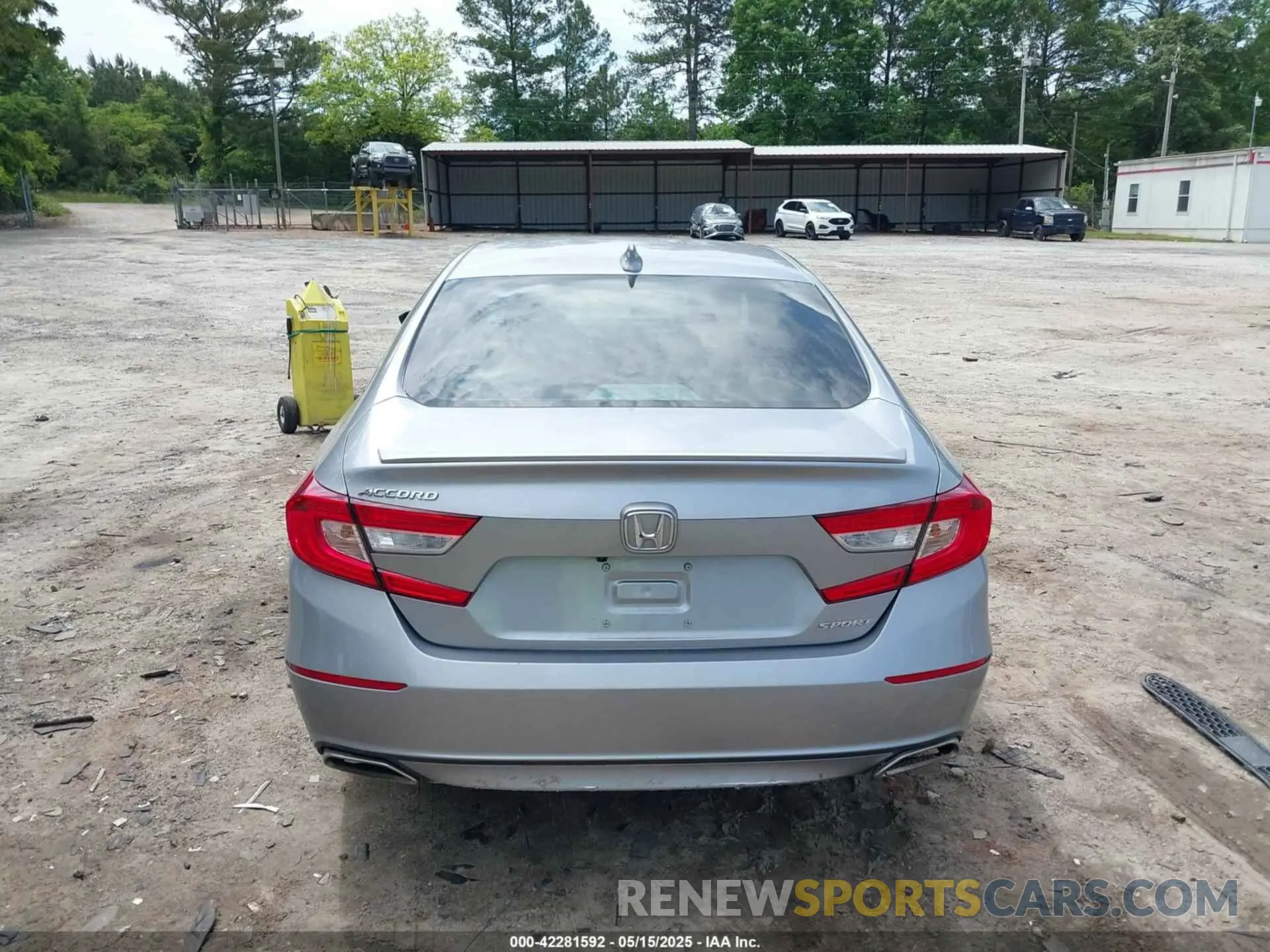 16 fotografías del automóvil dañado 1HGCV1F31LA135235 HONDA ACCORD 2020