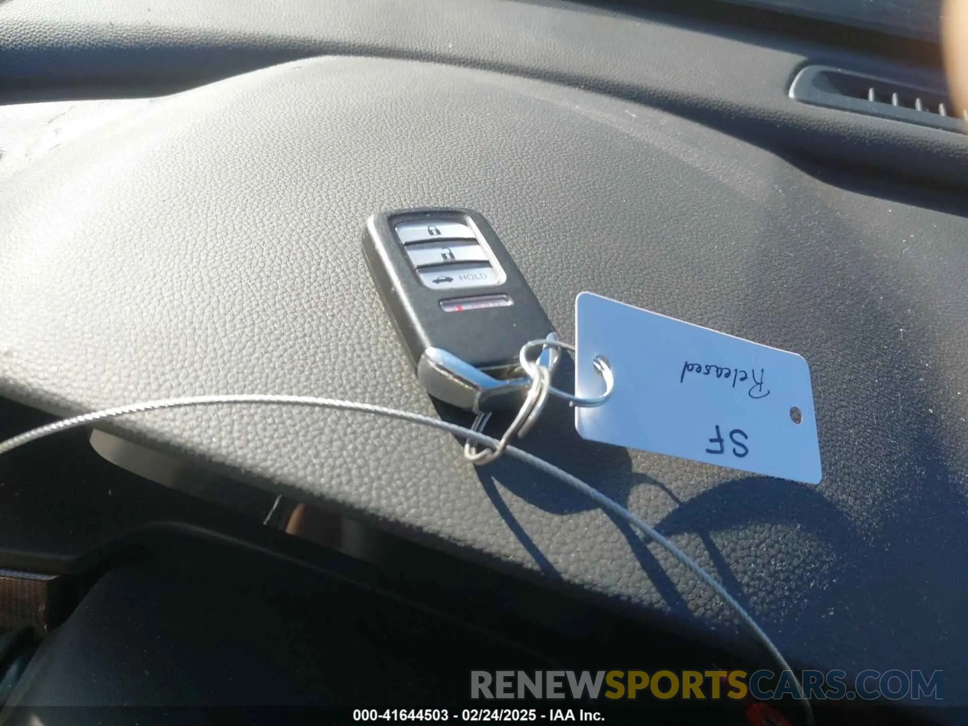 11 fotografías del automóvil dañado 1HGCV1F31LA156649 HONDA ACCORD 2020