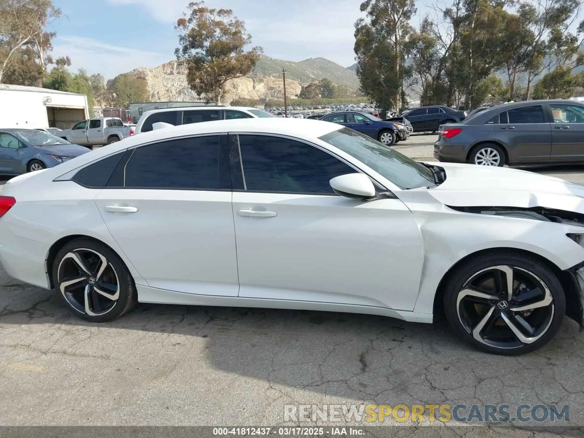 14 fotografías del automóvil dañado 1HGCV1F32LA080276 HONDA ACCORD 2020