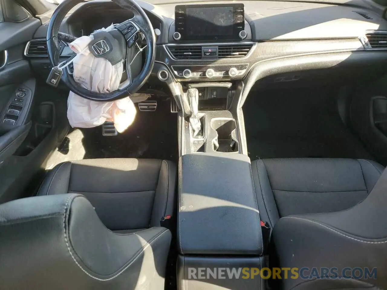8 fotografías del automóvil dañado 1HGCV1F32LA089186 HONDA ACCORD 2020