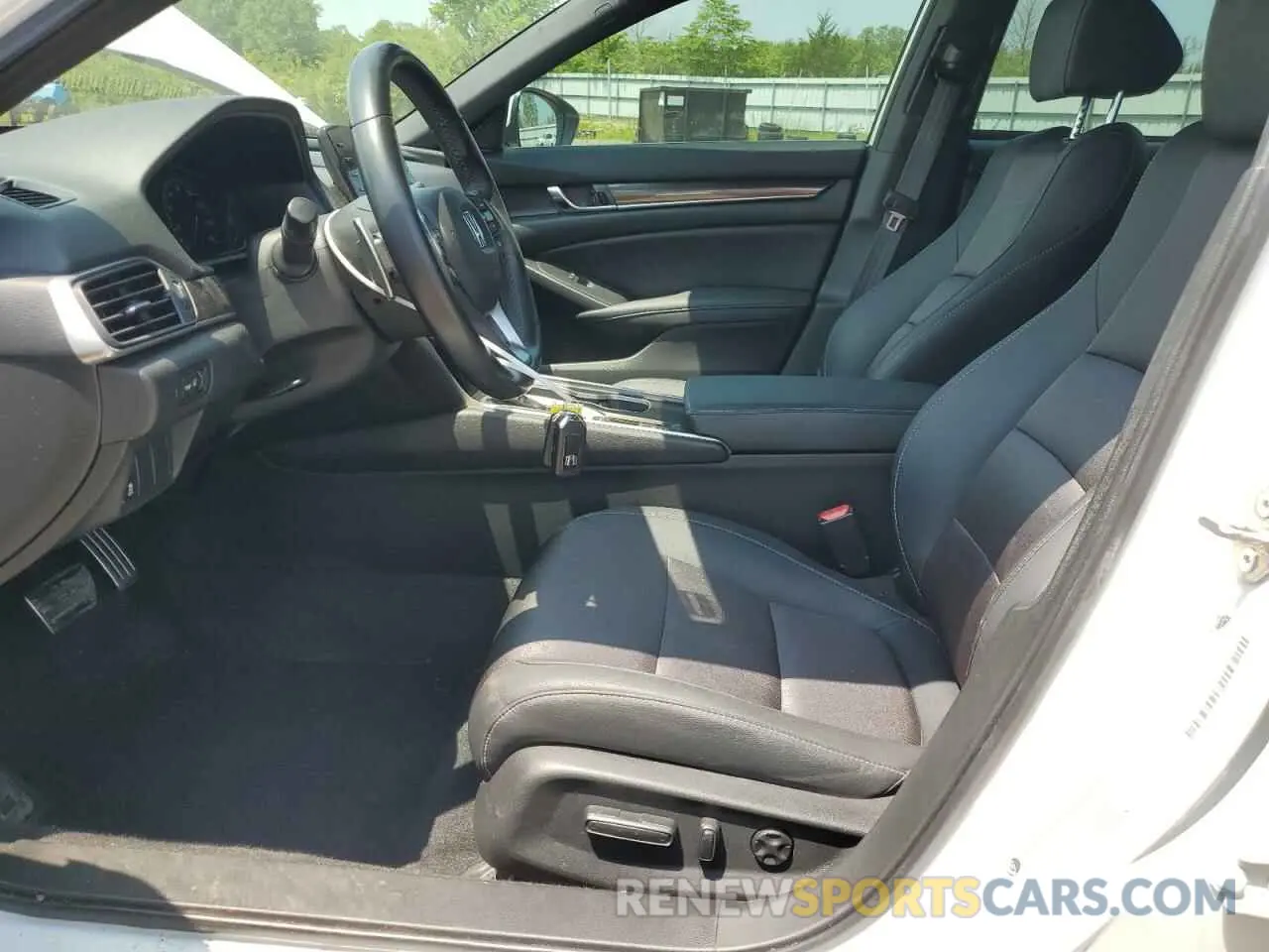 7 fotografías del automóvil dañado 1HGCV1F32LA134207 HONDA ACCORD 2020