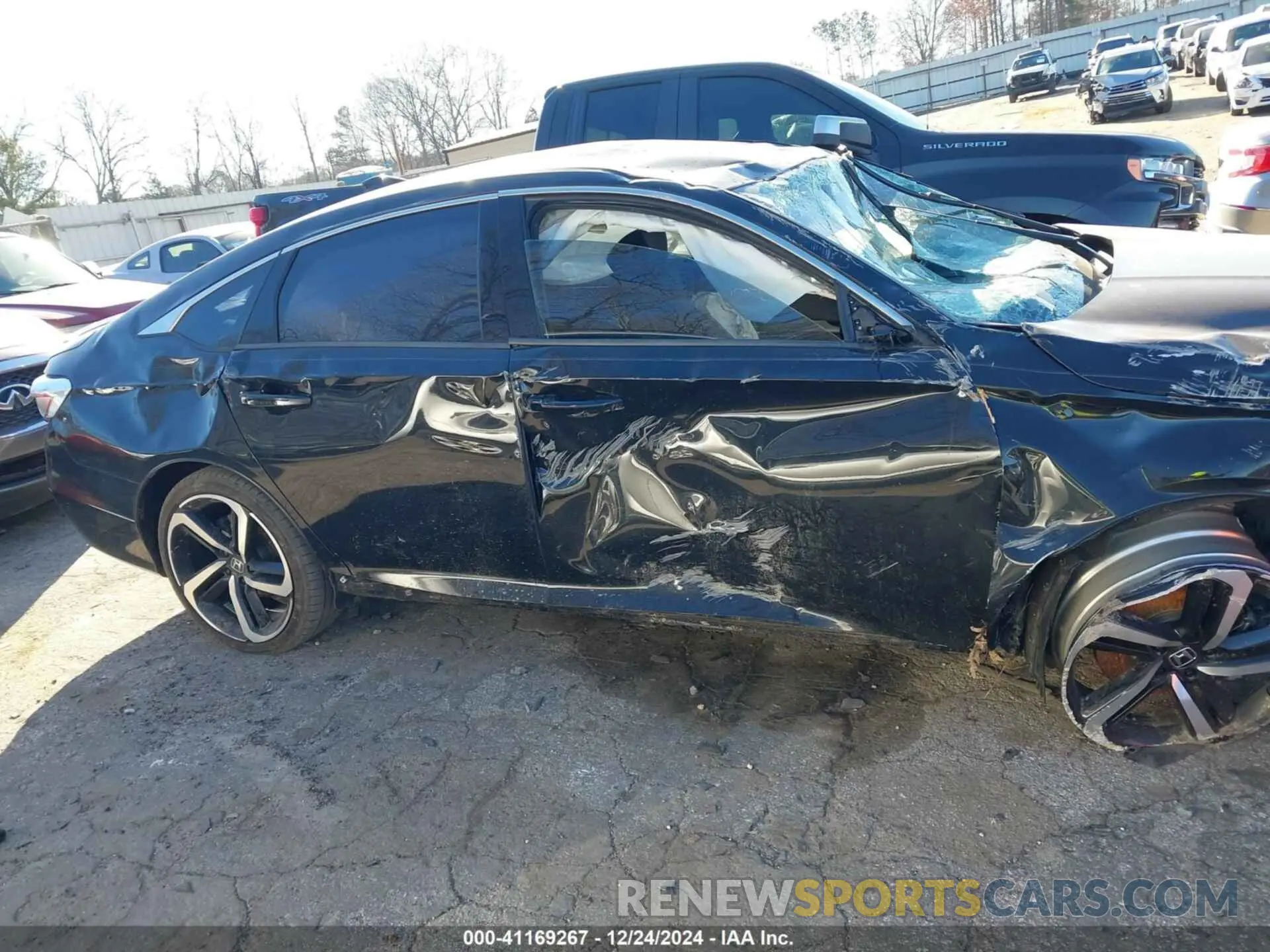 12 fotografías del automóvil dañado 1HGCV1F33LA024377 HONDA ACCORD 2020