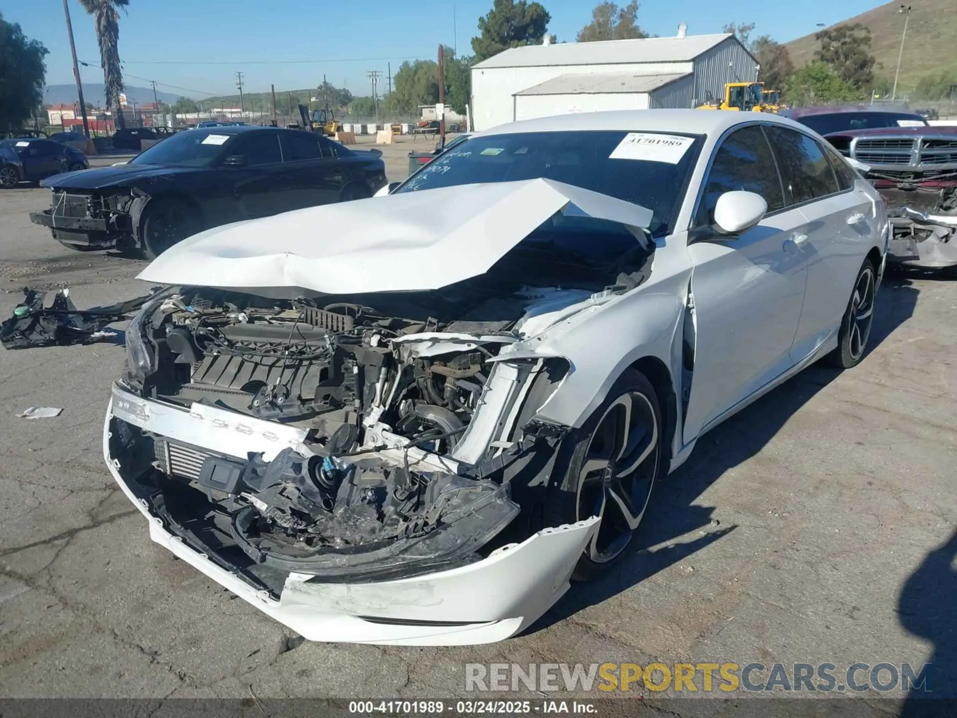 2 fotografías del automóvil dañado 1HGCV1F33LA074079 HONDA ACCORD 2020