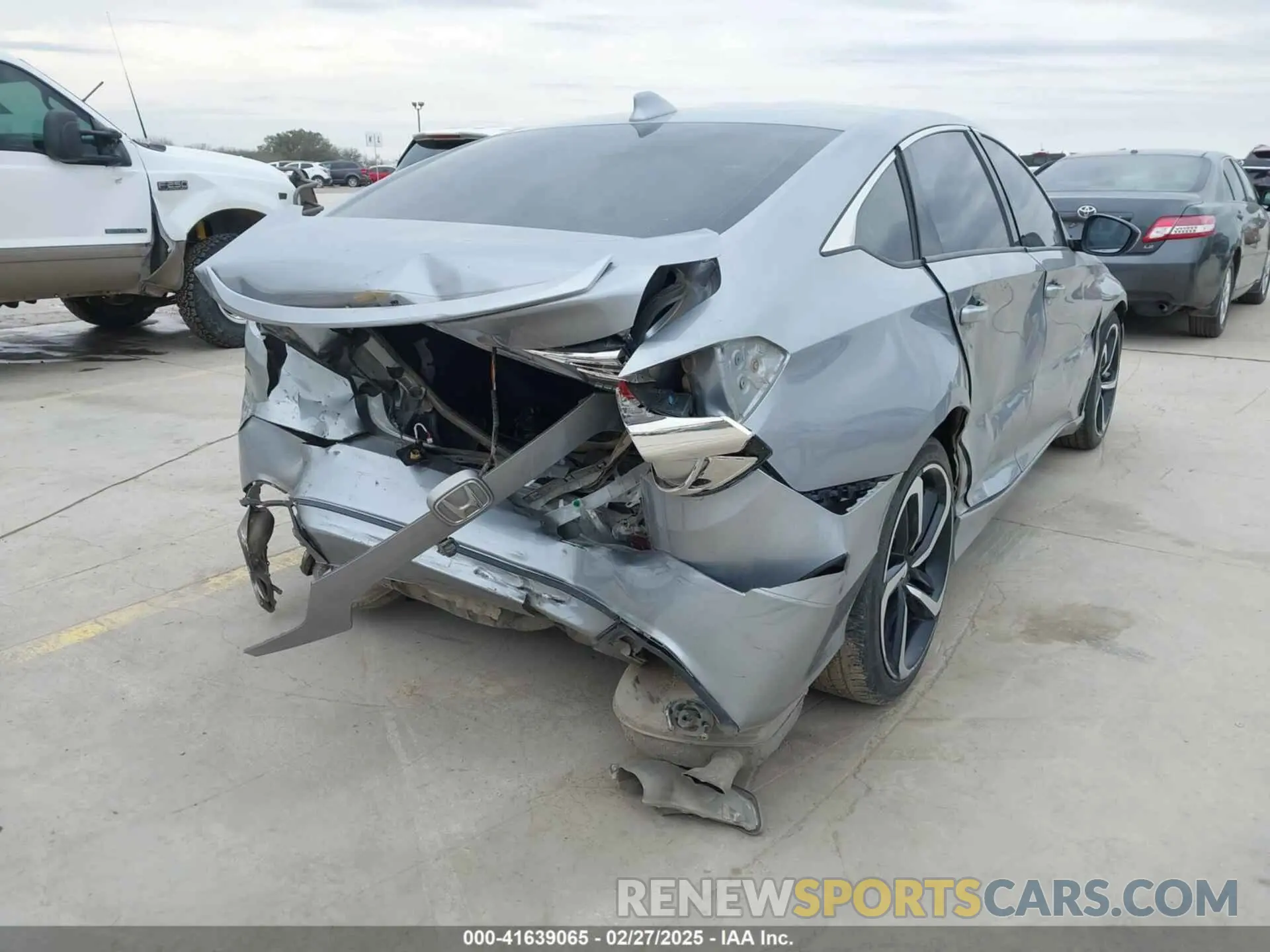 4 fotografías del automóvil dañado 1HGCV1F33LA101670 HONDA ACCORD 2020
