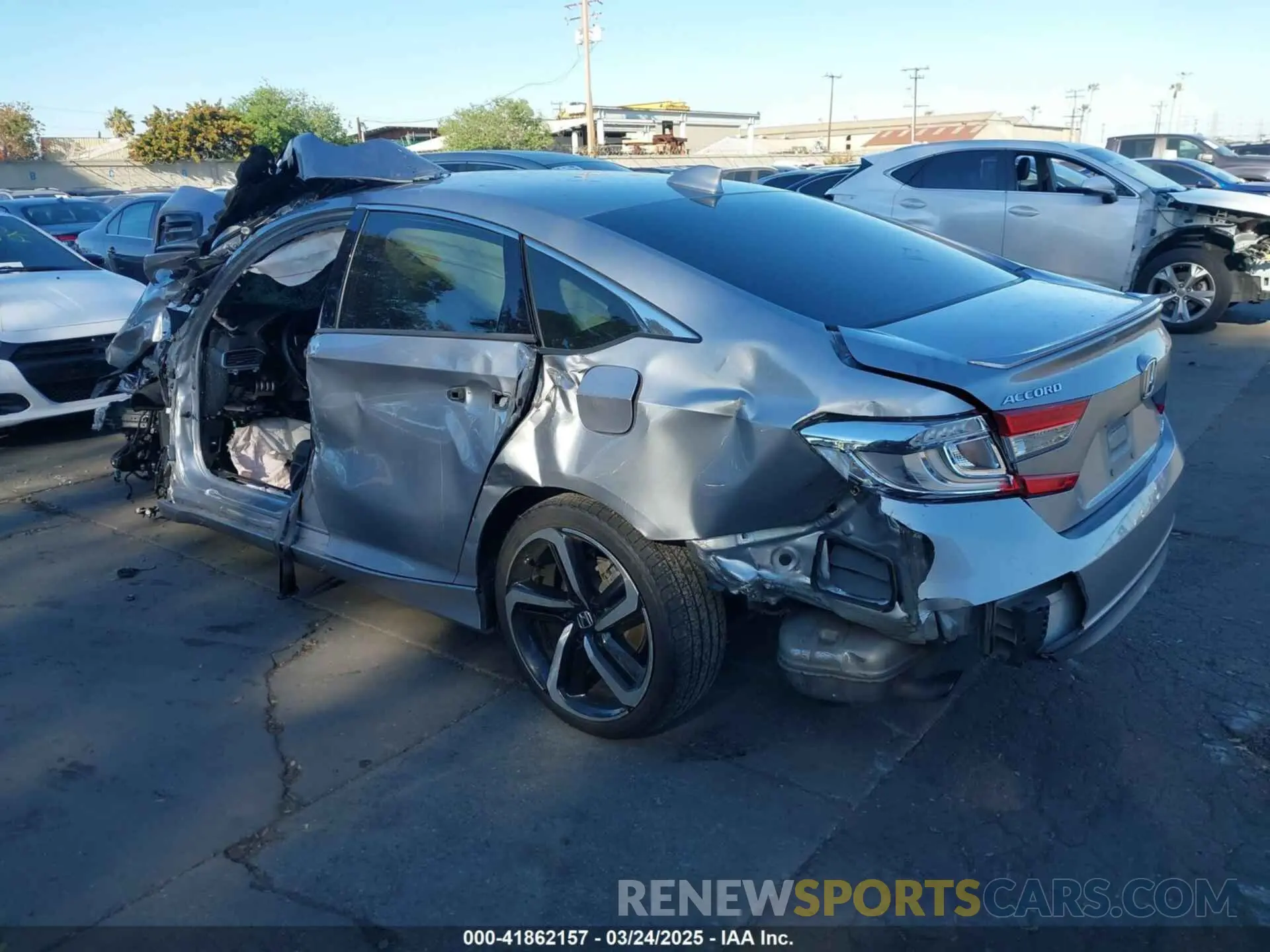 3 fotografías del automóvil dañado 1HGCV1F33LA125497 HONDA ACCORD 2020